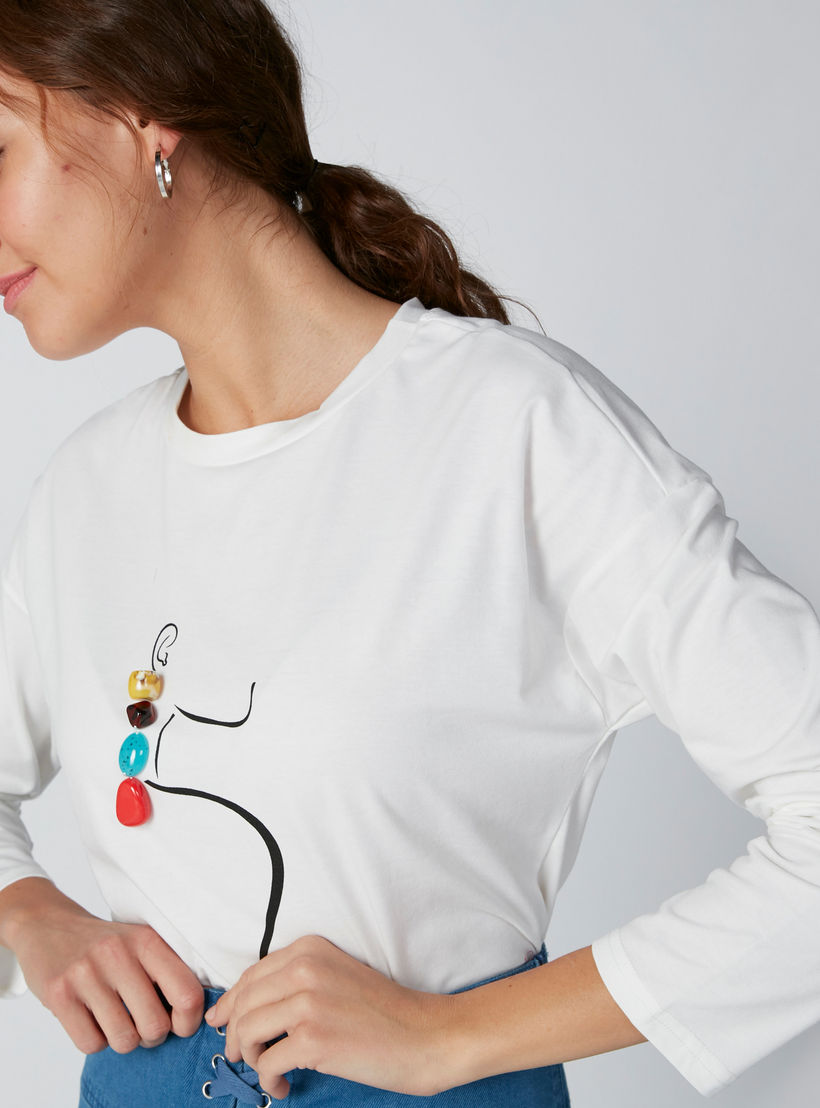 تيشيرت مزين بياقة ضيّقة-women-clothing-tshirts-image-2