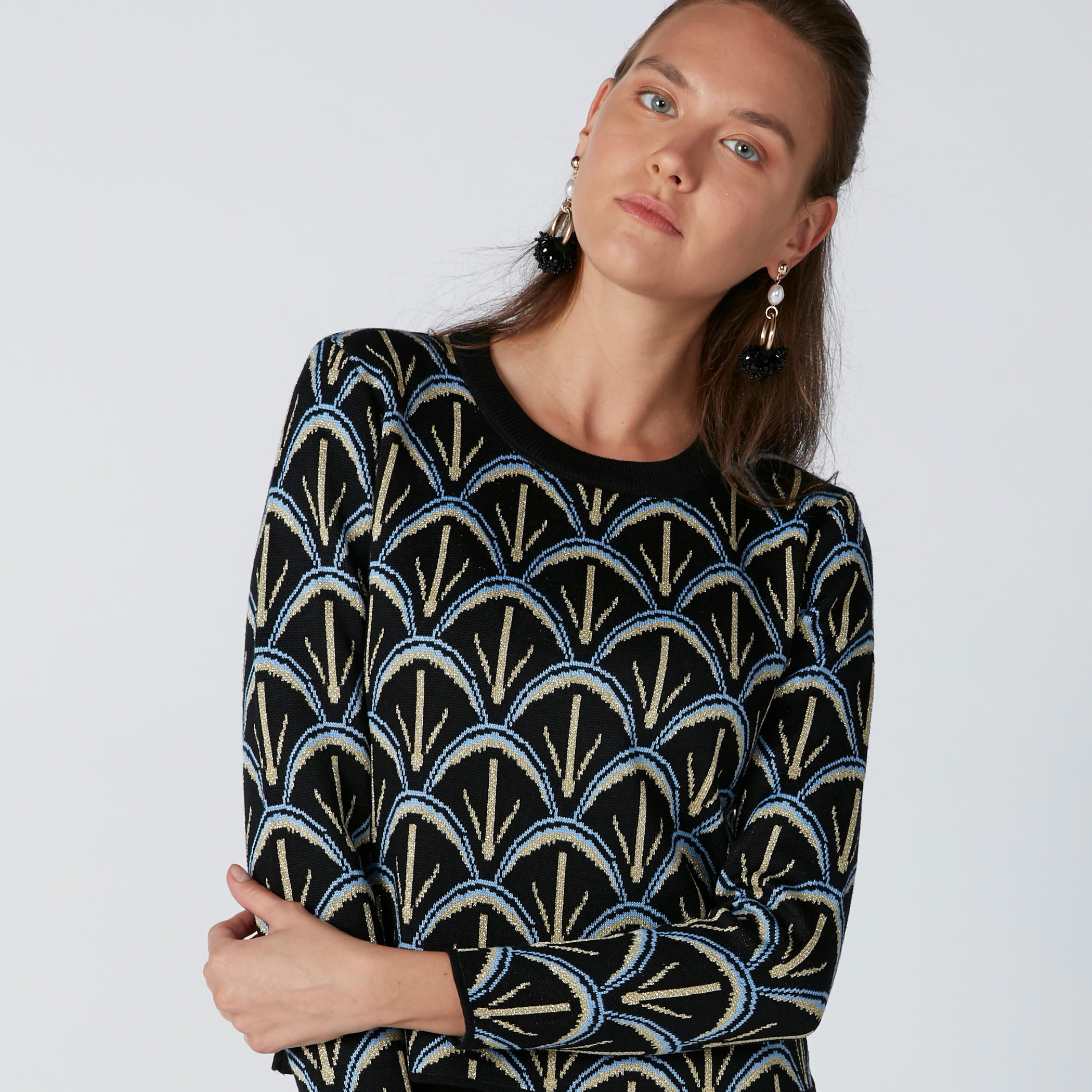 بلوزة بياقة مستديرة وأكمام طويلة وطبعات-women-clothing-shirtsandblouses-blouses-image-4