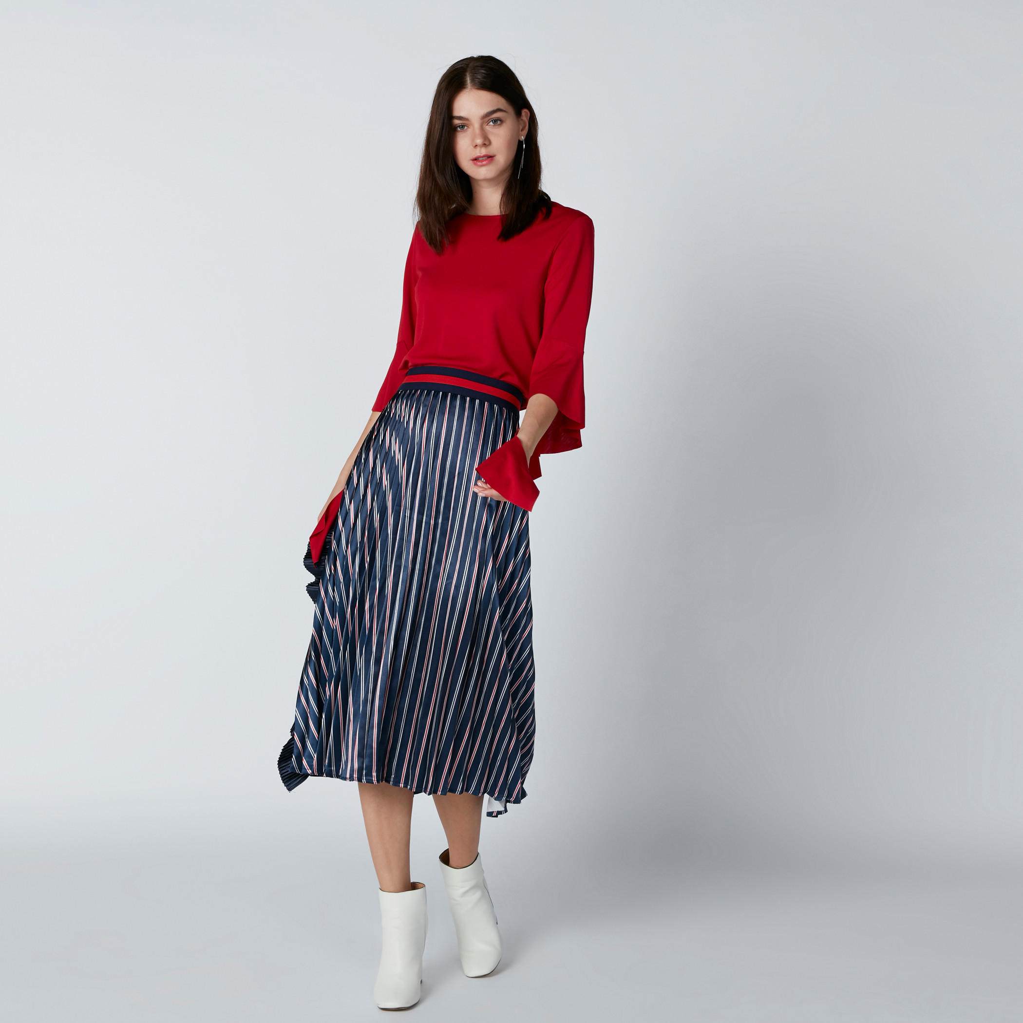 تنورة مقلّمة متوسطة الطول بخصر مطّاطي وثنيات-women-clothing-bottoms-skirts-image-3