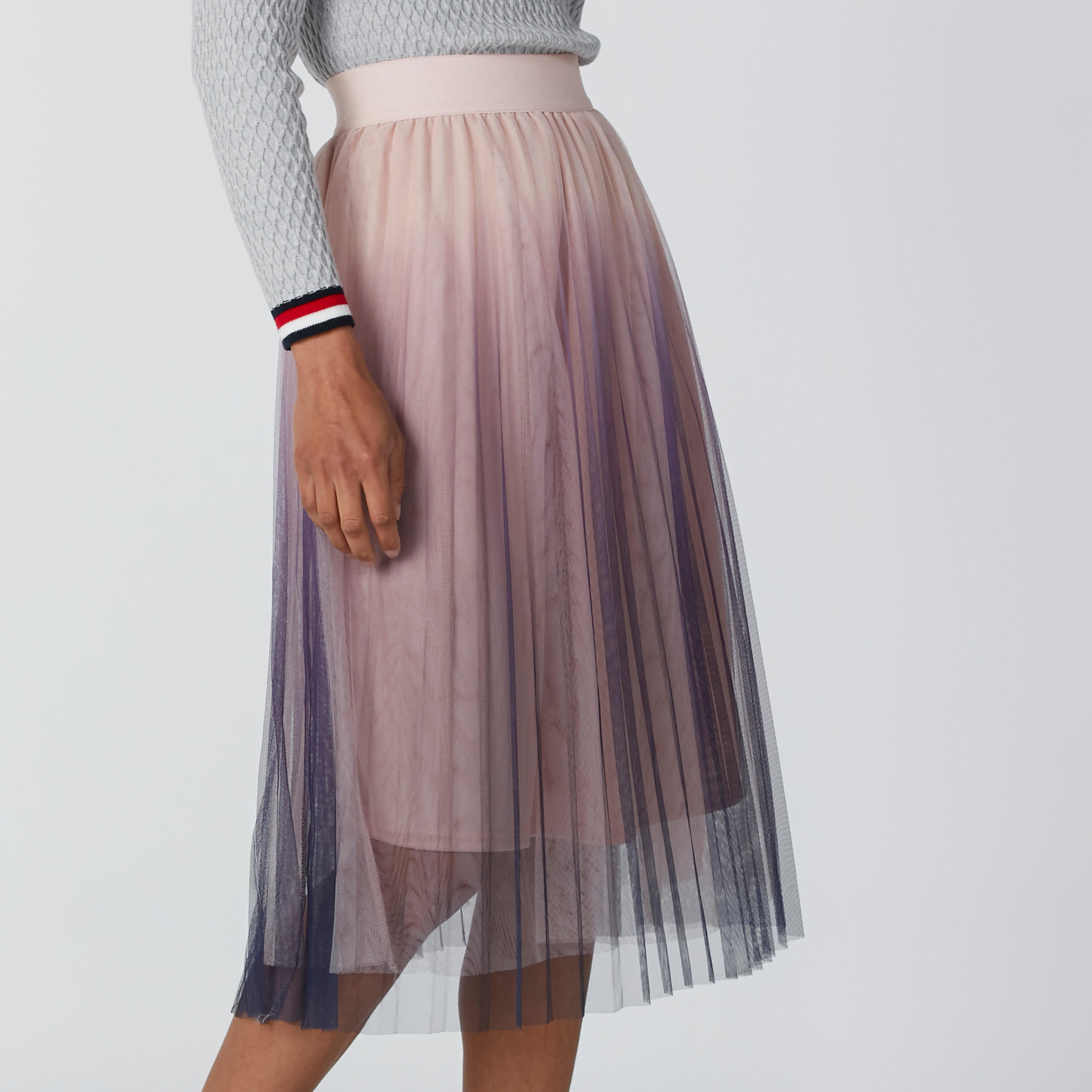 تنورة متوسطة الطول بخصر مطّاطي وتفاصيل دانتيل-women-clothing-bottoms-skirts-image-5
