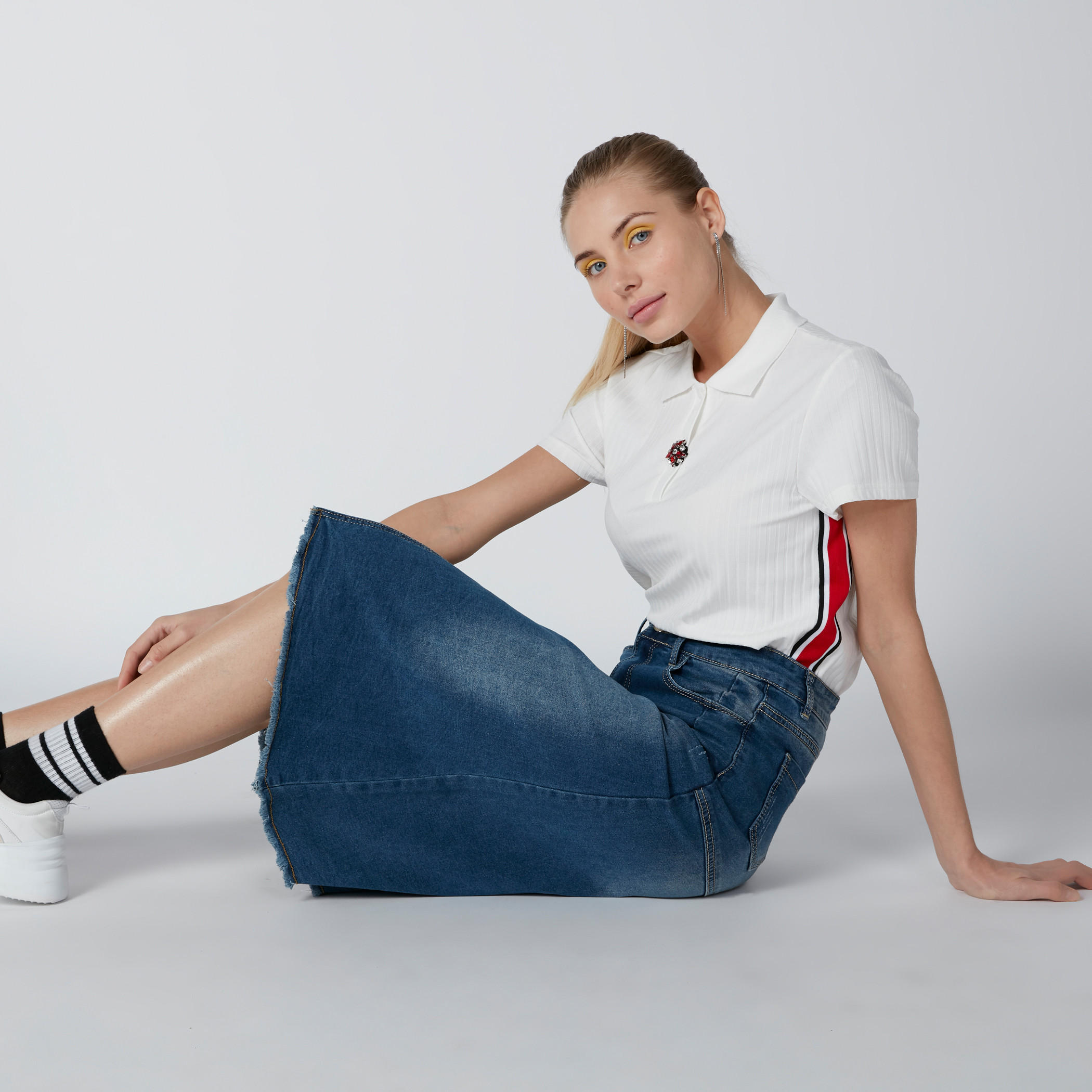 تيشيرت مضلع بياقة مستديرة-women-clothing-tshirts-image-3
