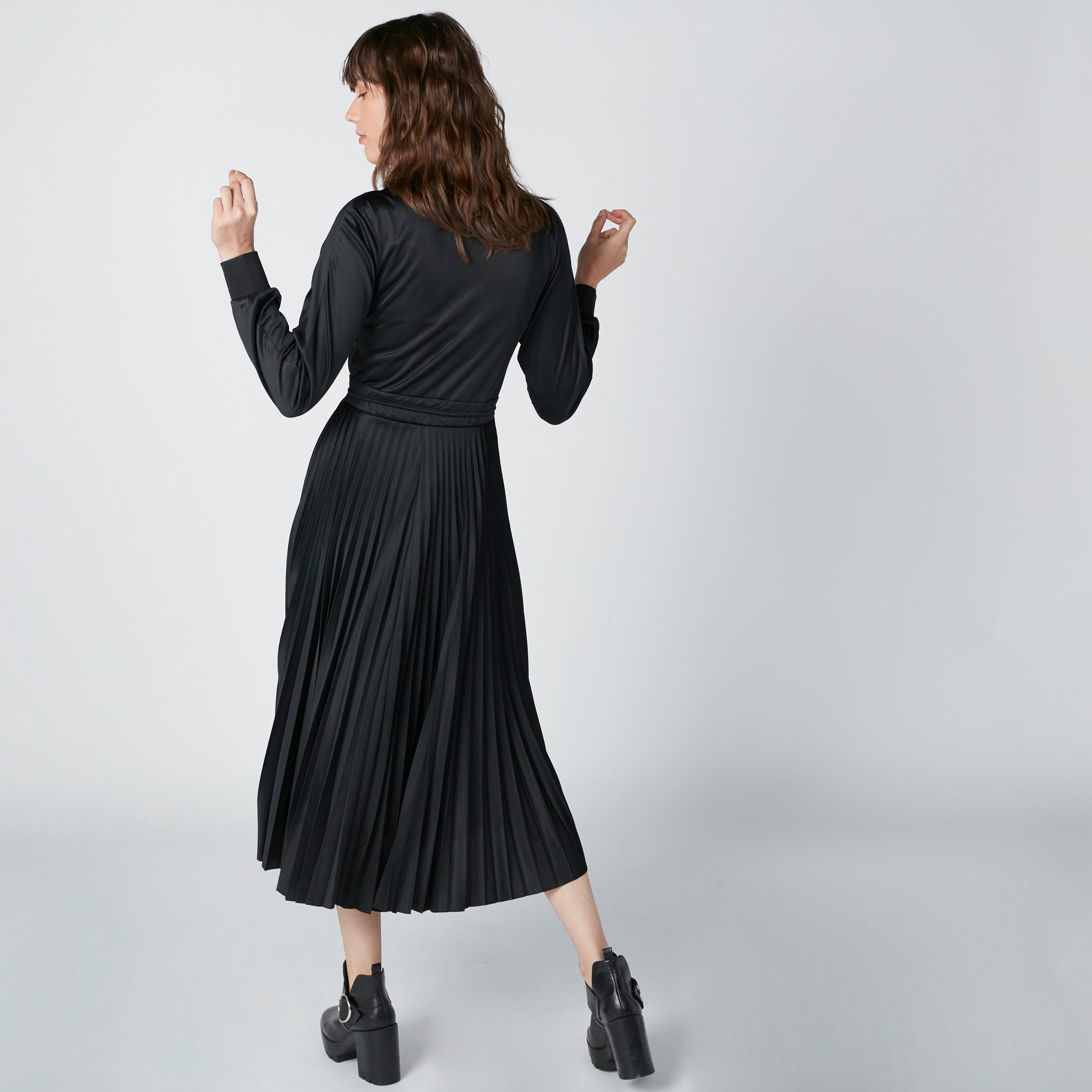 فستان إيه لاين متوسط الطول بتفاصيل كشكش وأكمام طويلة وسحّاب إغلاق-women-clothing-dresses-image-2