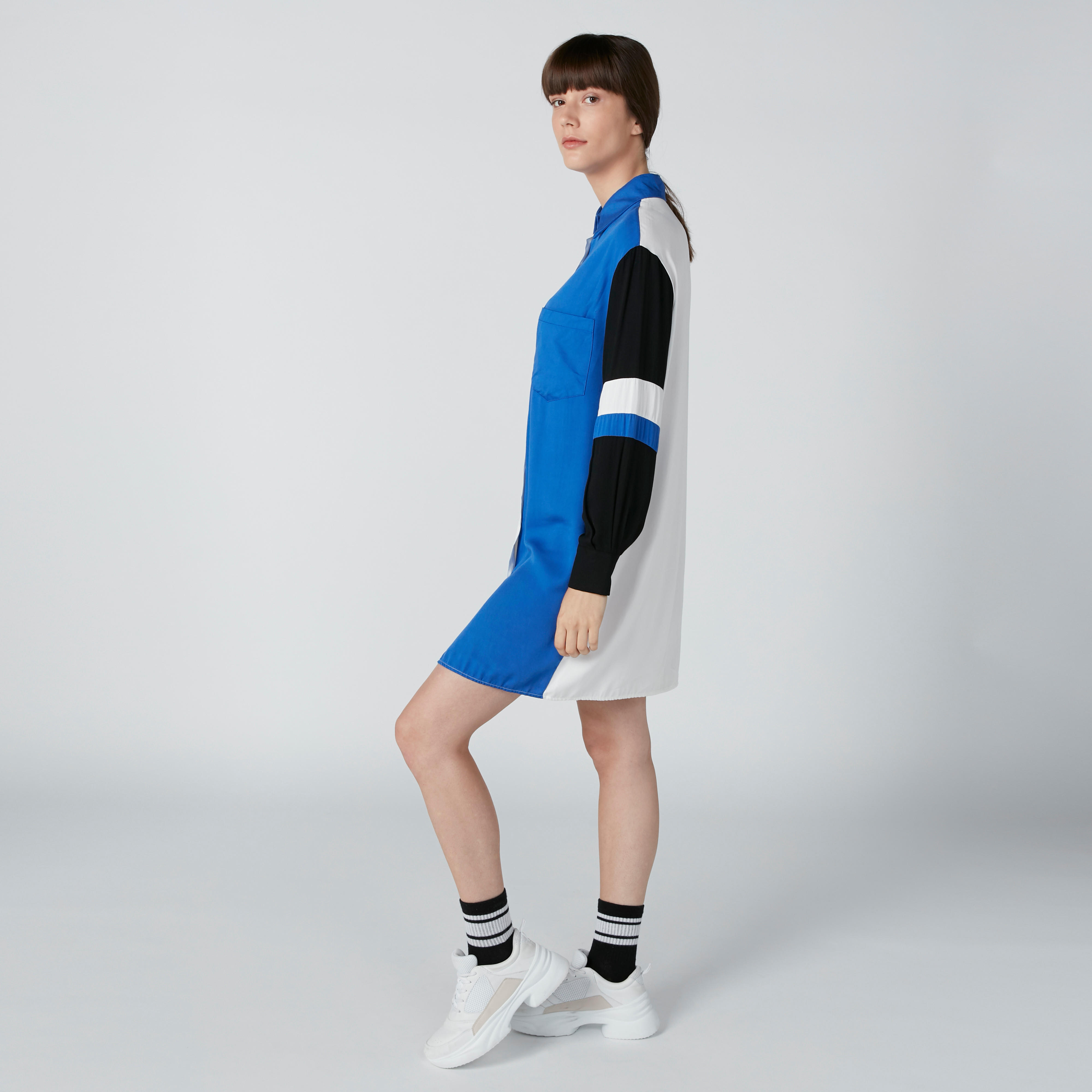 فستان واسع قصير مقلّم بأكمام طويلة-women-clothing-dresses-image-4