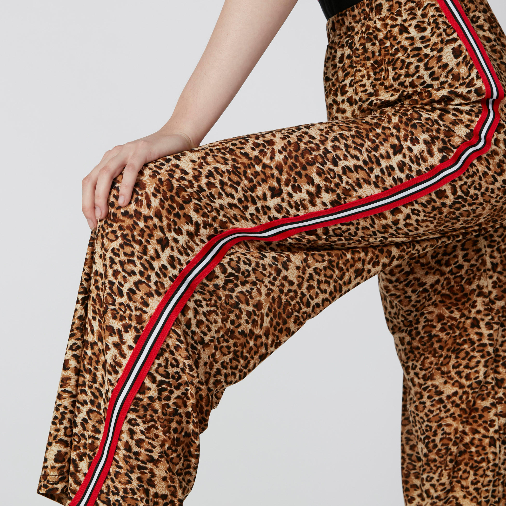 بنطال بالازو بخصر مطّاطي وشريطة وطبعات-women-clothing-bottoms-trousers-image-5