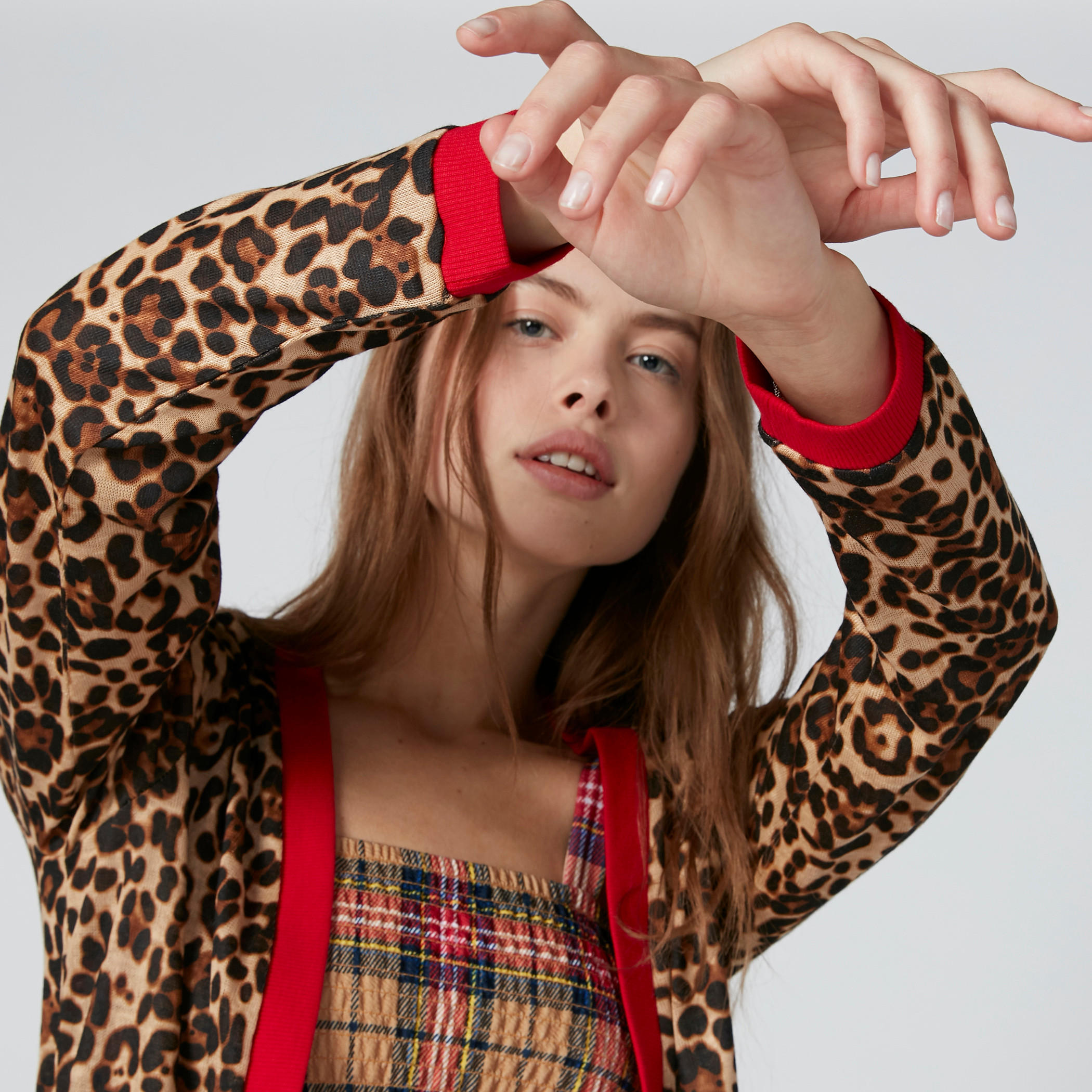 سترة بأكمام طويلة وطبعات-women-winterwear-cardigansandjumpers-cardigans-image-1