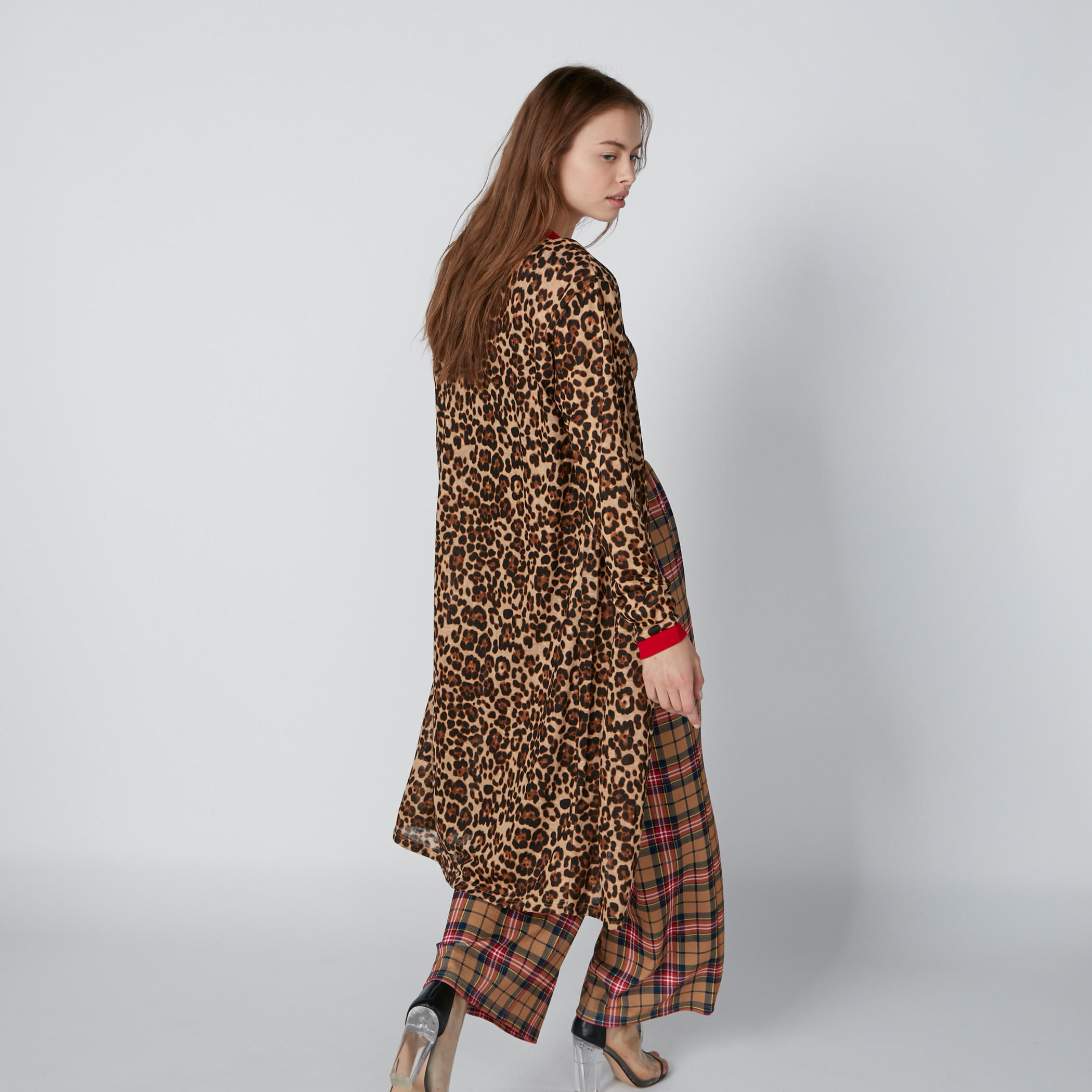 سترة بأكمام طويلة وطبعات-women-winterwear-cardigansandjumpers-cardigans-image-2