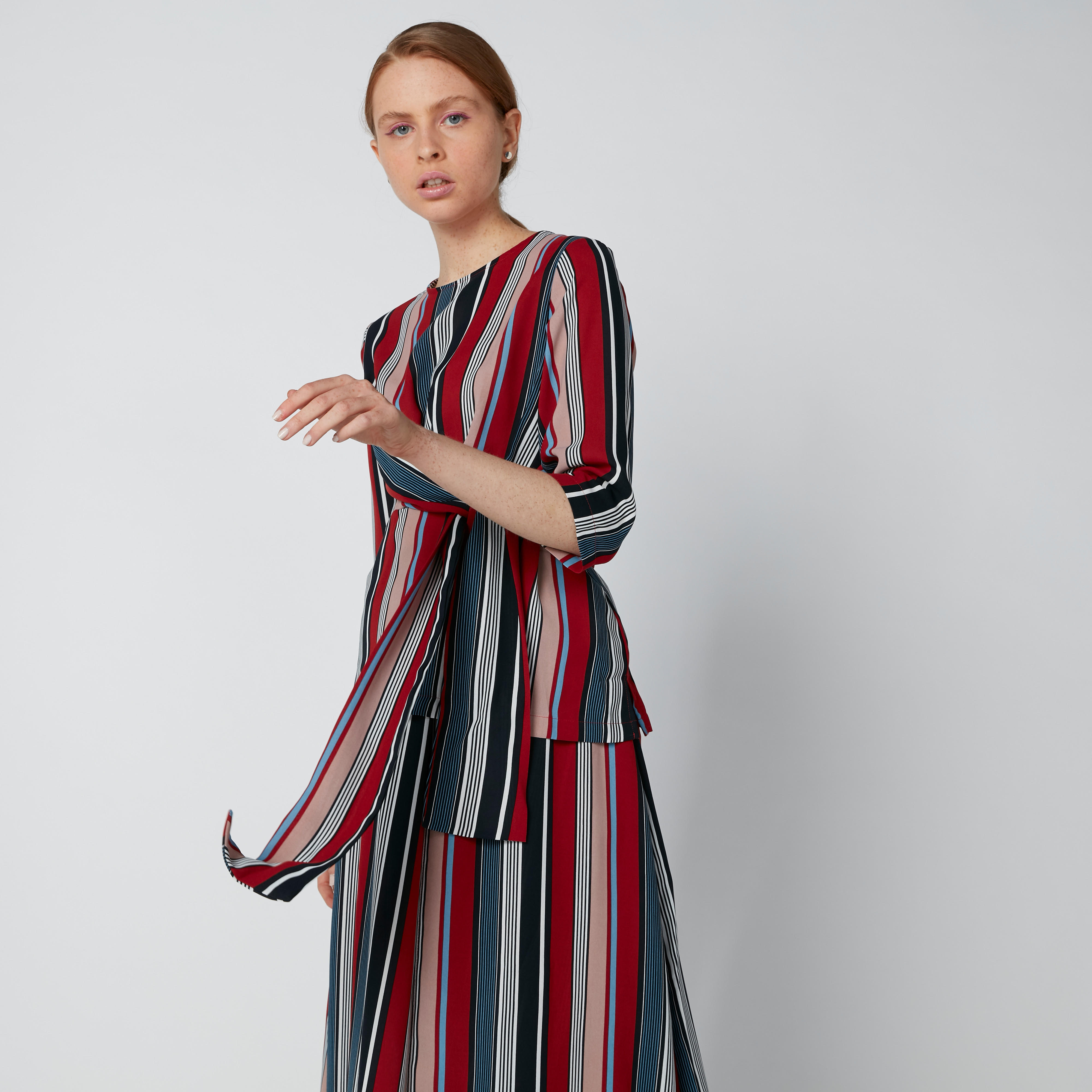 بلوزة مقلّمة بأكمام 3/4 وأربطة-women-clothing-shirtsandblouses-blouses-image-5