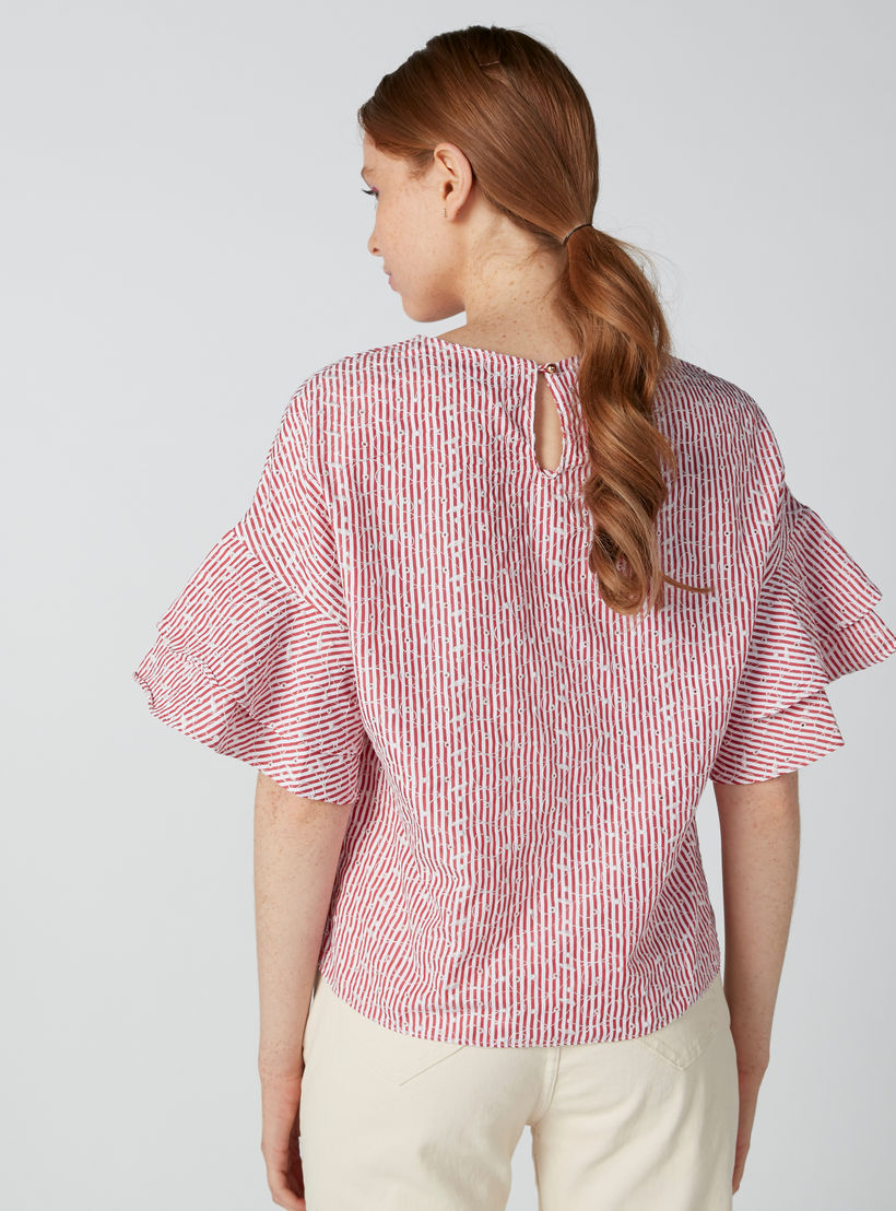 بلوزة مقلّمة بياقة مستديرة وأكمام كشكش متعددة الطبقات-women-clothing-shirtsandblouses-blouses-image-3