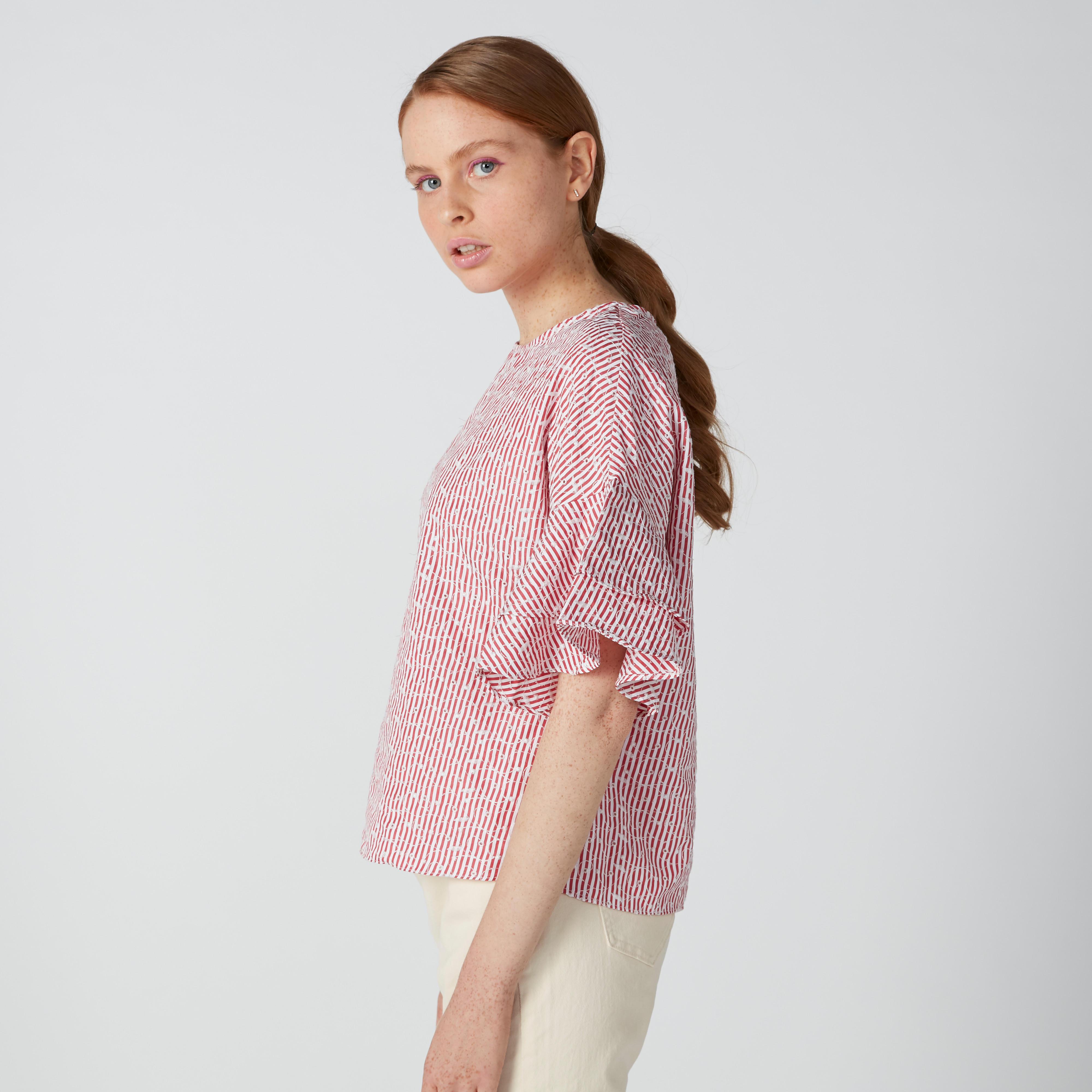بلوزة مقلّمة بياقة مستديرة وأكمام كشكش متعددة الطبقات-women-clothing-shirtsandblouses-blouses-image-4