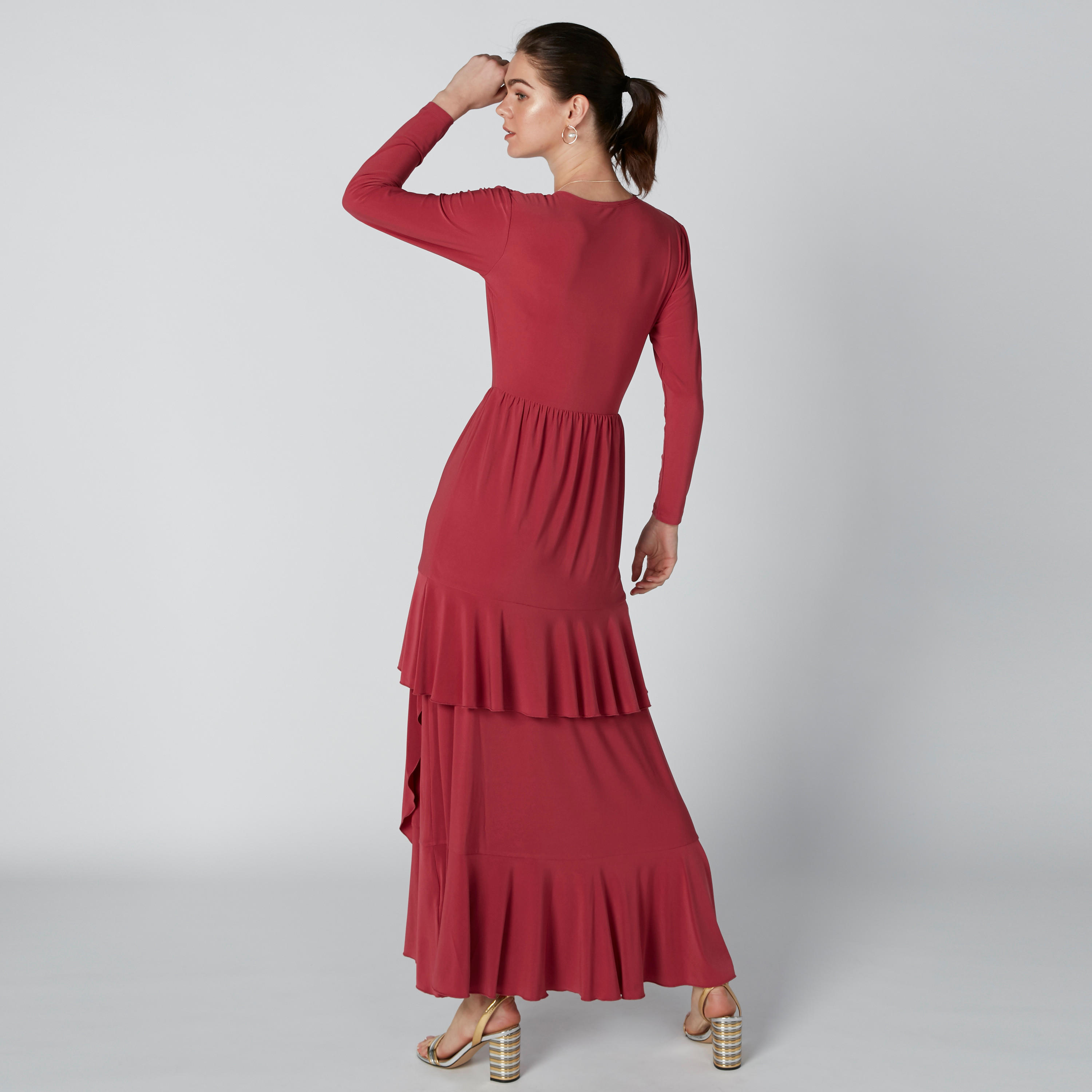 فستان طويل متعدد الطبقات بياقة V وأكمام طويلة-women-clothing-dresses-image-2