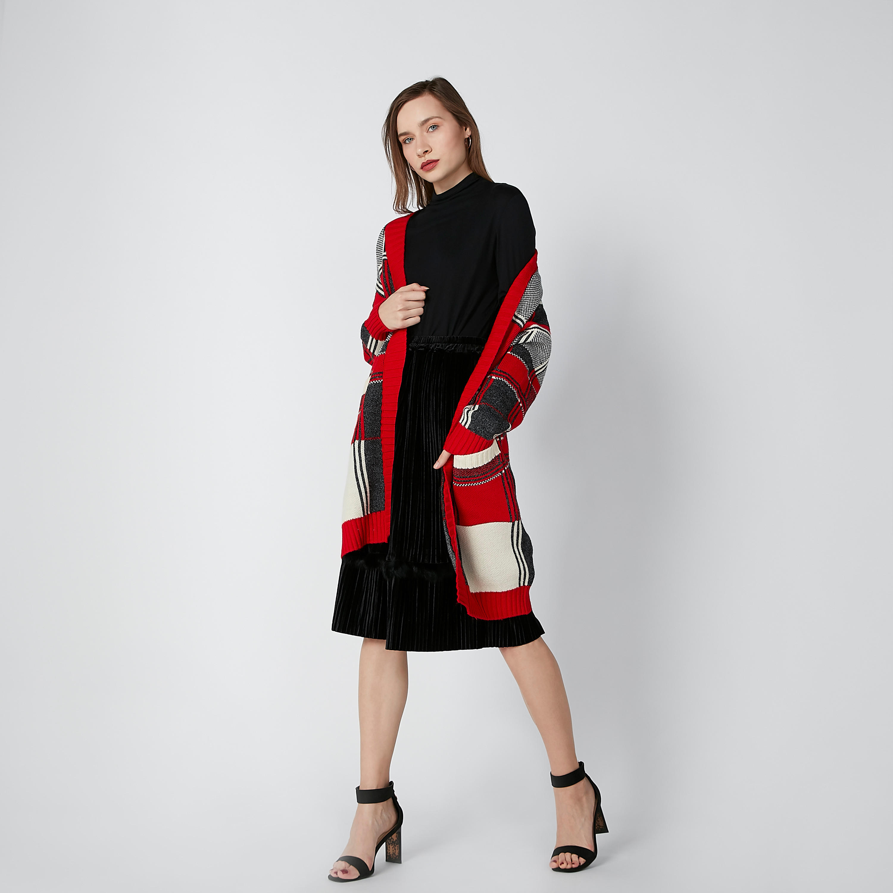 كارديجان كاروهات طويل مفتوح من الأمام بجيوب-women-winterwear-cardigansandjumpers-cardigans-image-1