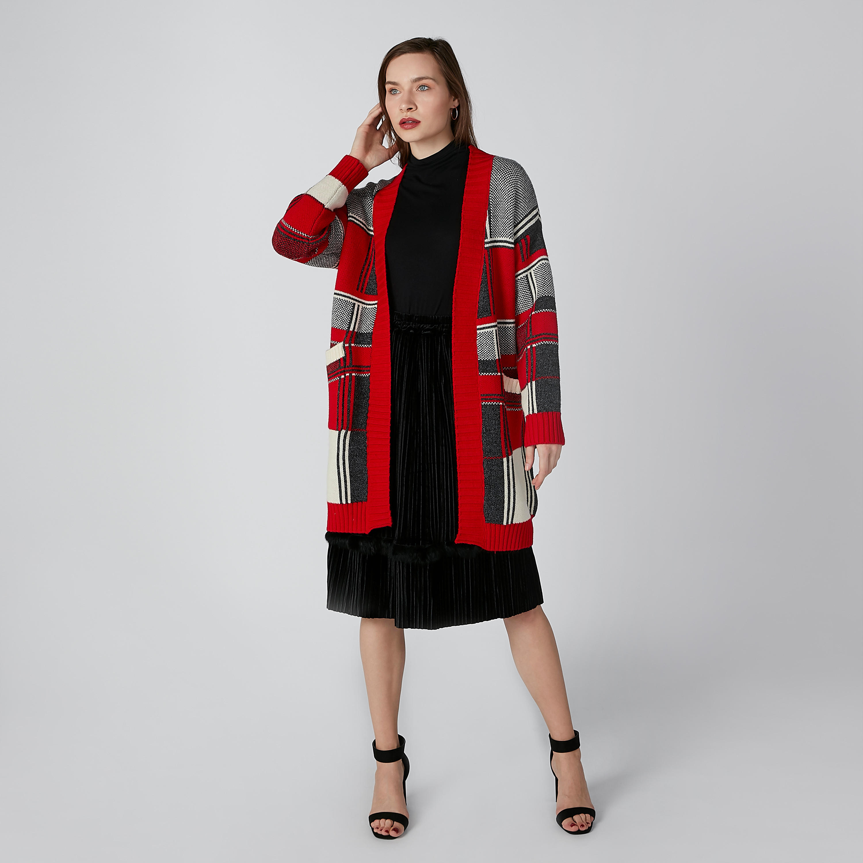 كارديجان كاروهات طويل مفتوح من الأمام بجيوب-women-winterwear-cardigansandjumpers-cardigans-image-3