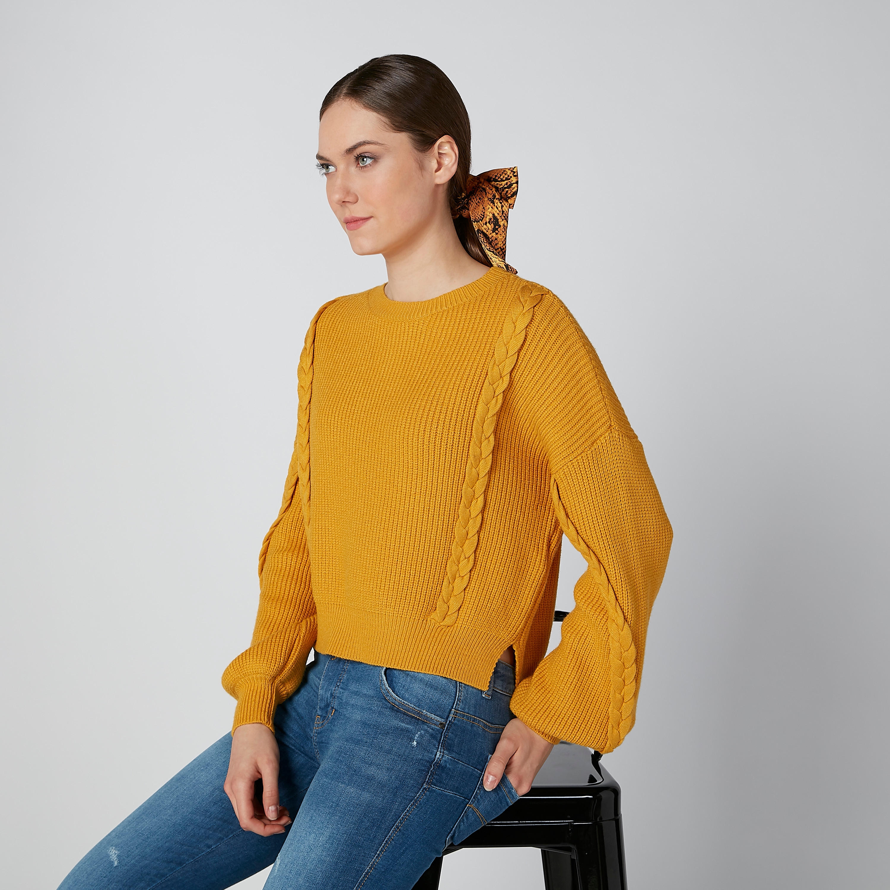 Textured Sweater with Round Neck and Drop Shoulder Sleeves-women-clothing-cardigansandjumpers-jumpers-image-4