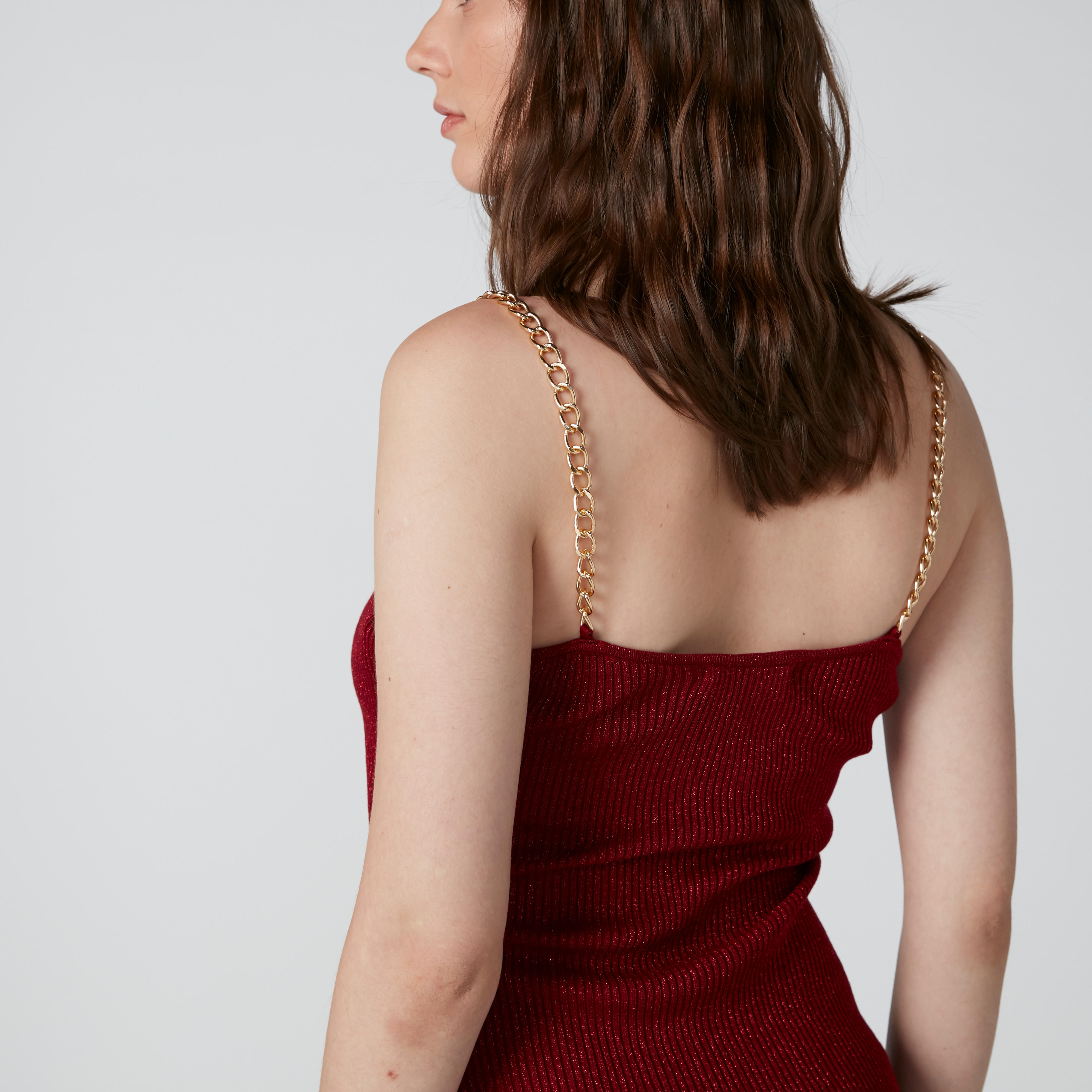 فستان بارز الملمس قصير بقصّة ضيّقة وحمّالة سلسلة ميتاليك-women-clothing-dresses-image-3