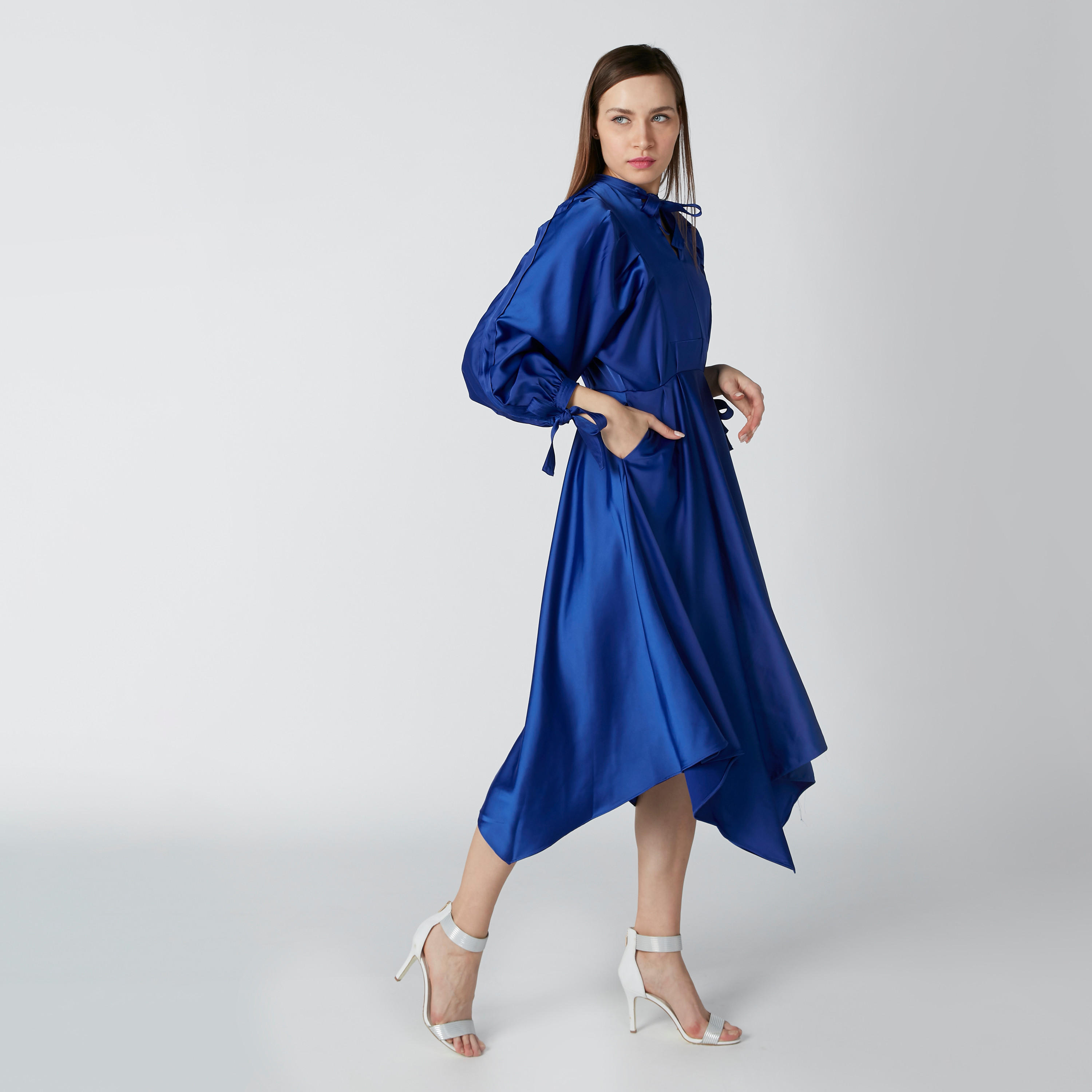 فستان متوسط الطول بأربطة وجيوب وحوّاف غير مستوية-women-clothing-dresses-image-2