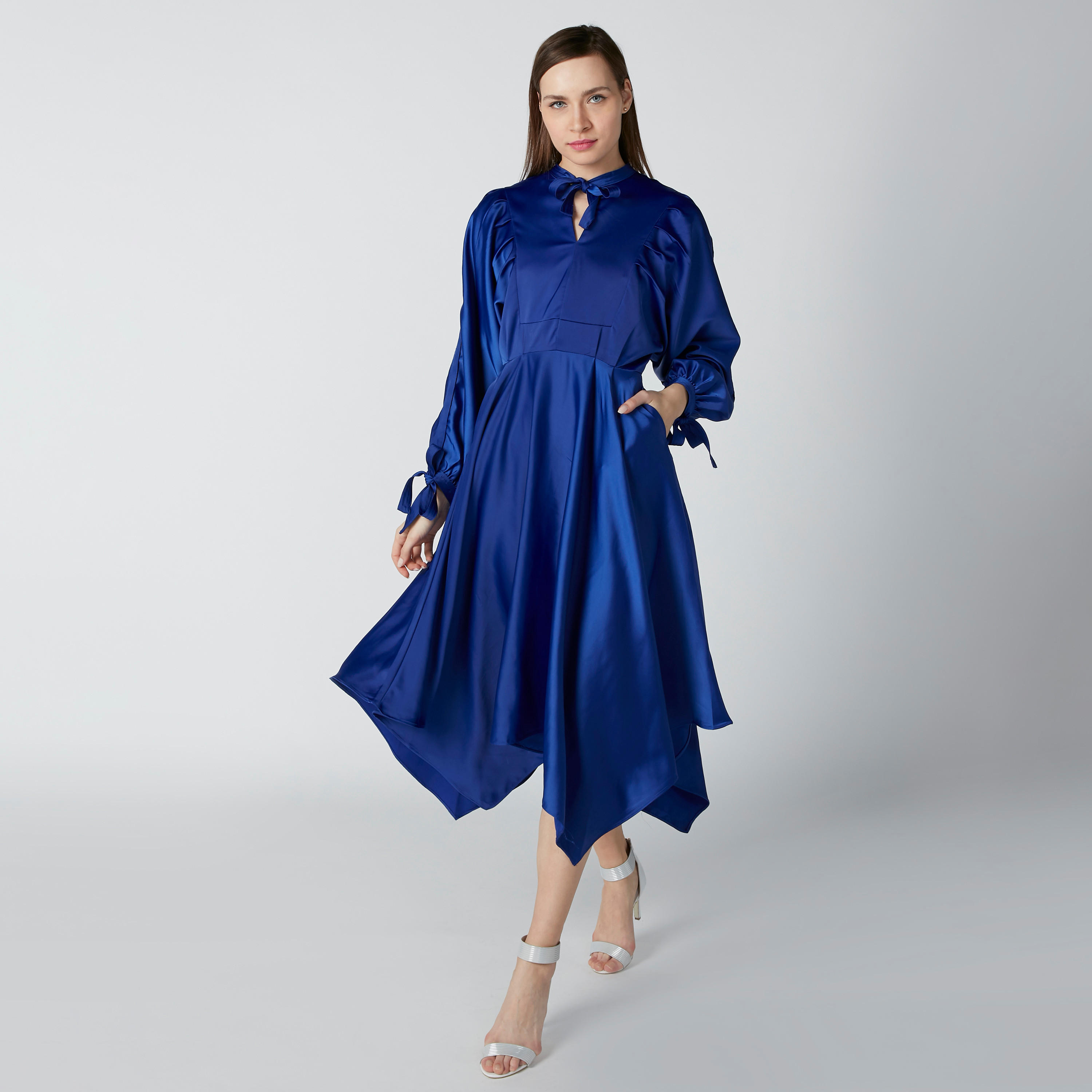 فستان متوسط الطول بأربطة وجيوب وحوّاف غير مستوية-women-clothing-dresses-image-3