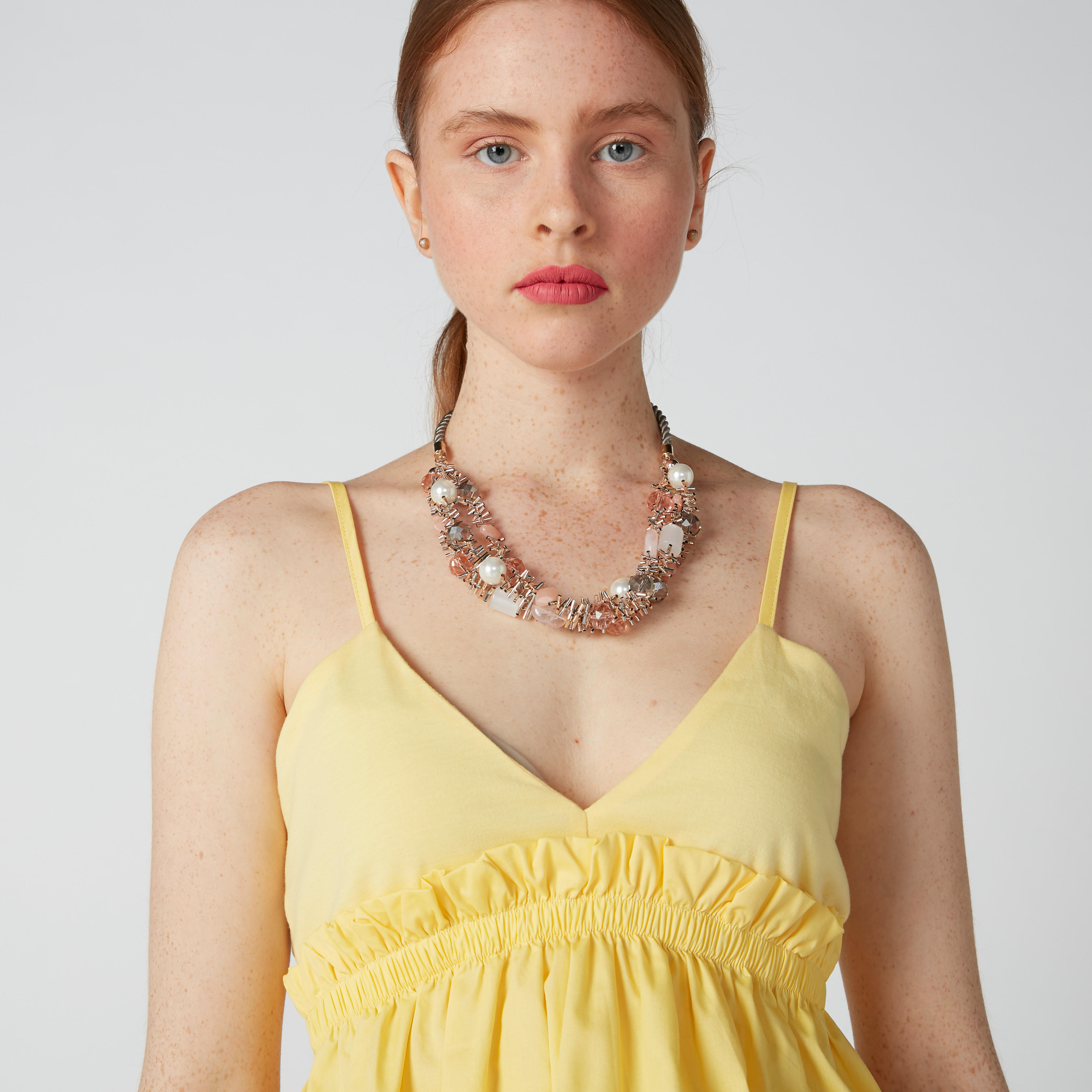 بلوزة بياقة V وثنيات-women-clothing-tshirts-image-5