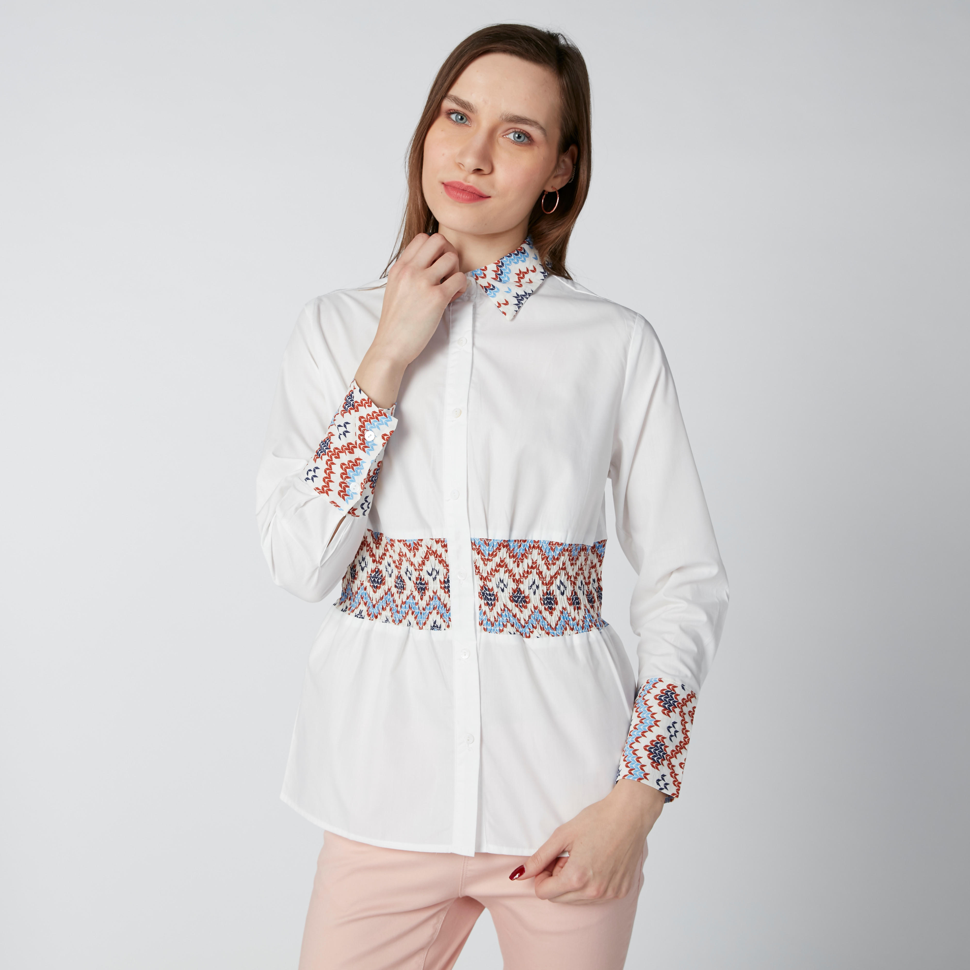 قميص مطرز بأكمام طويلة وأزرار-women-clothing-shirtsandblouses-shirts-image-3