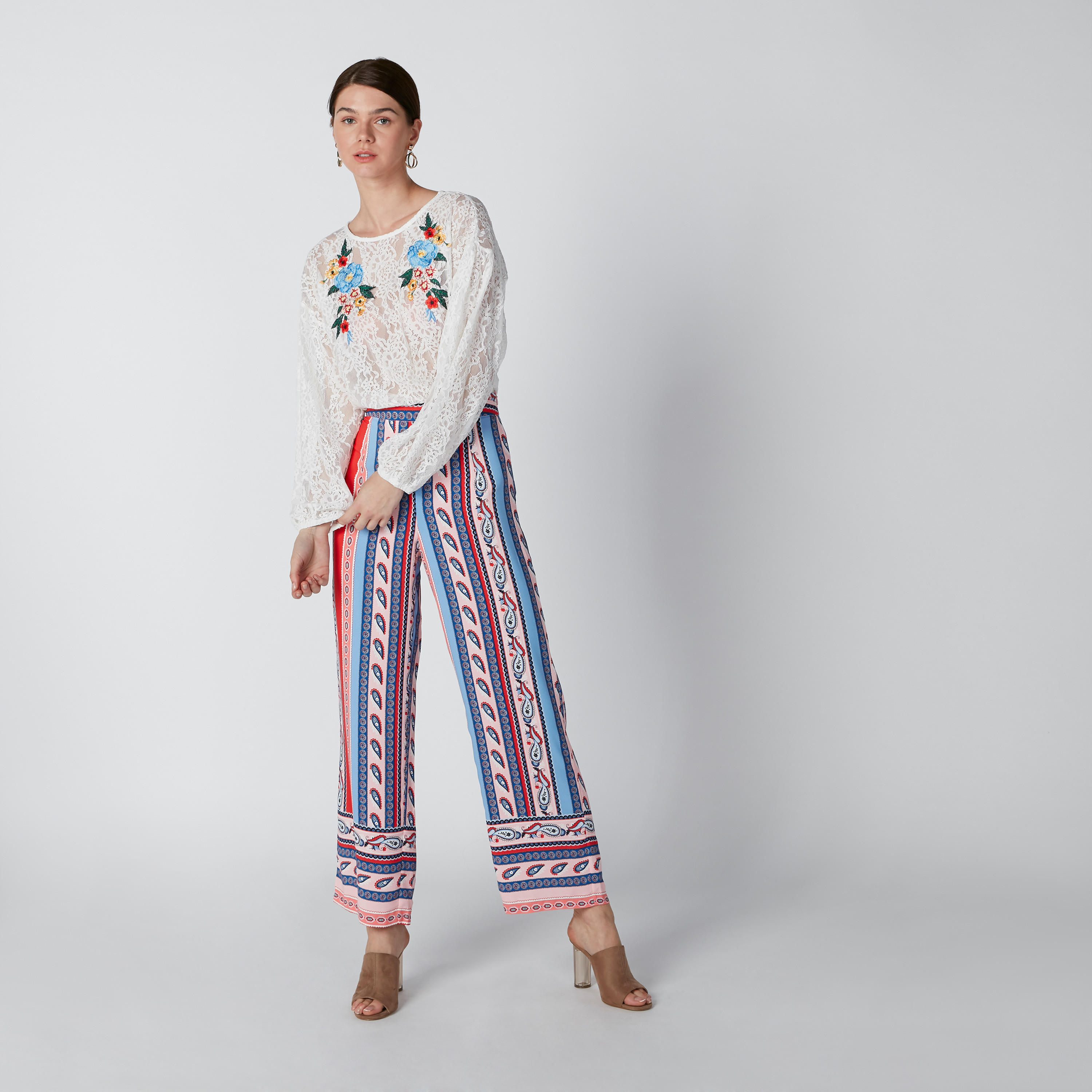 بنطال واسع وطويل بخصر مرن وطبعات-women-clothing-bottoms-trousers-image-1