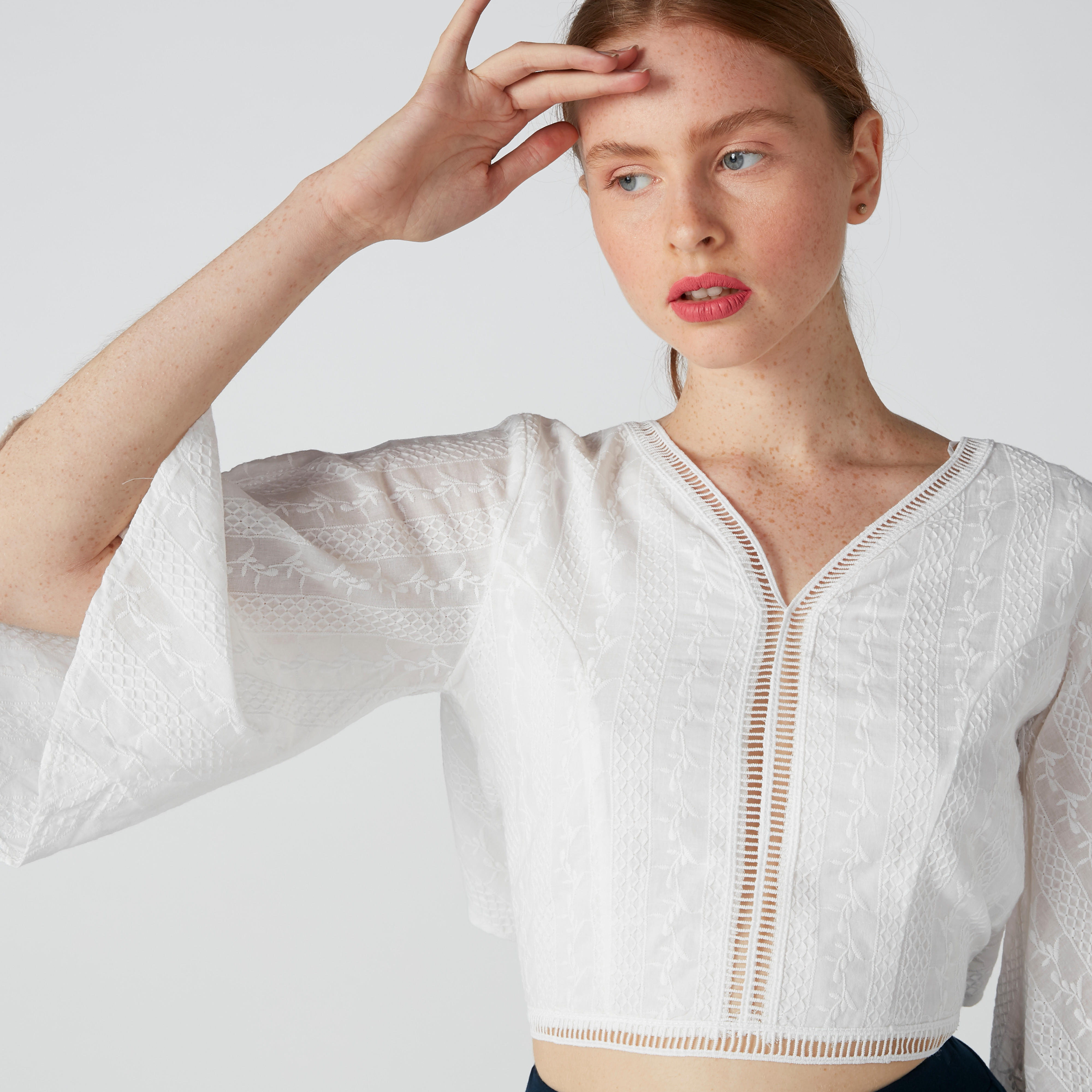 بلوزة مطرزة بأكمام واسعة ورباط-women-clothing-shirtsandblouses-blouses-image-6