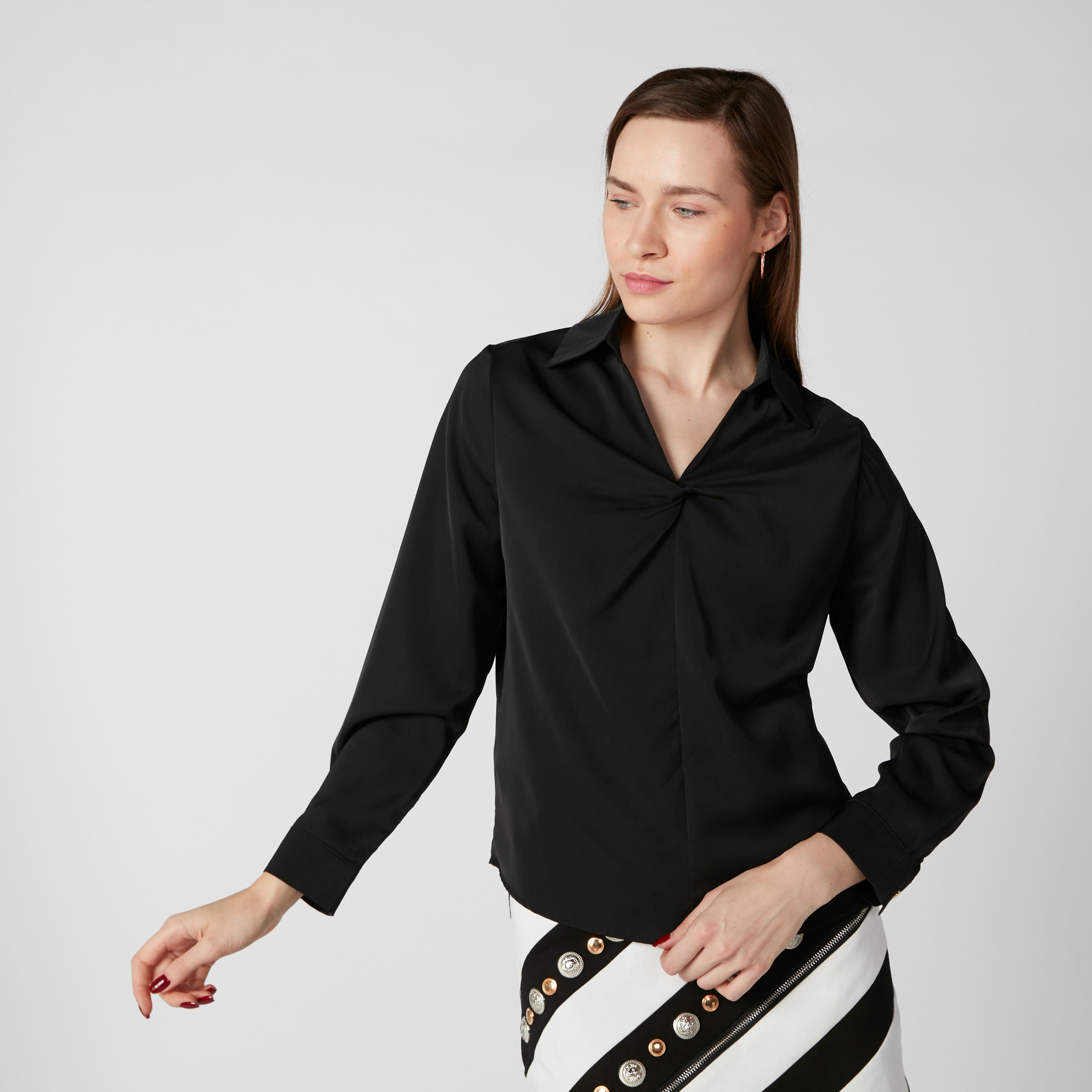 Solid Top with Long Sleeves in Regular Fit-women-clothing-shirtsandblouses-blouses-image-7