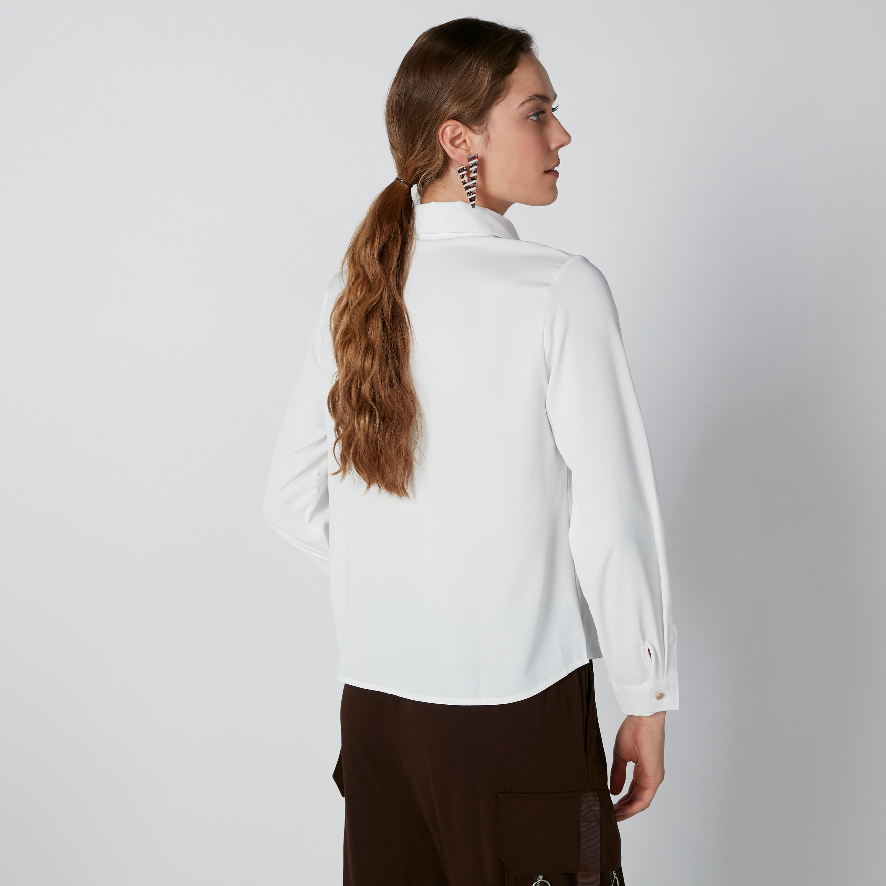 Solid Top with Long Sleeves in Regular Fit-women-clothing-shirtsandblouses-blouses-image-2