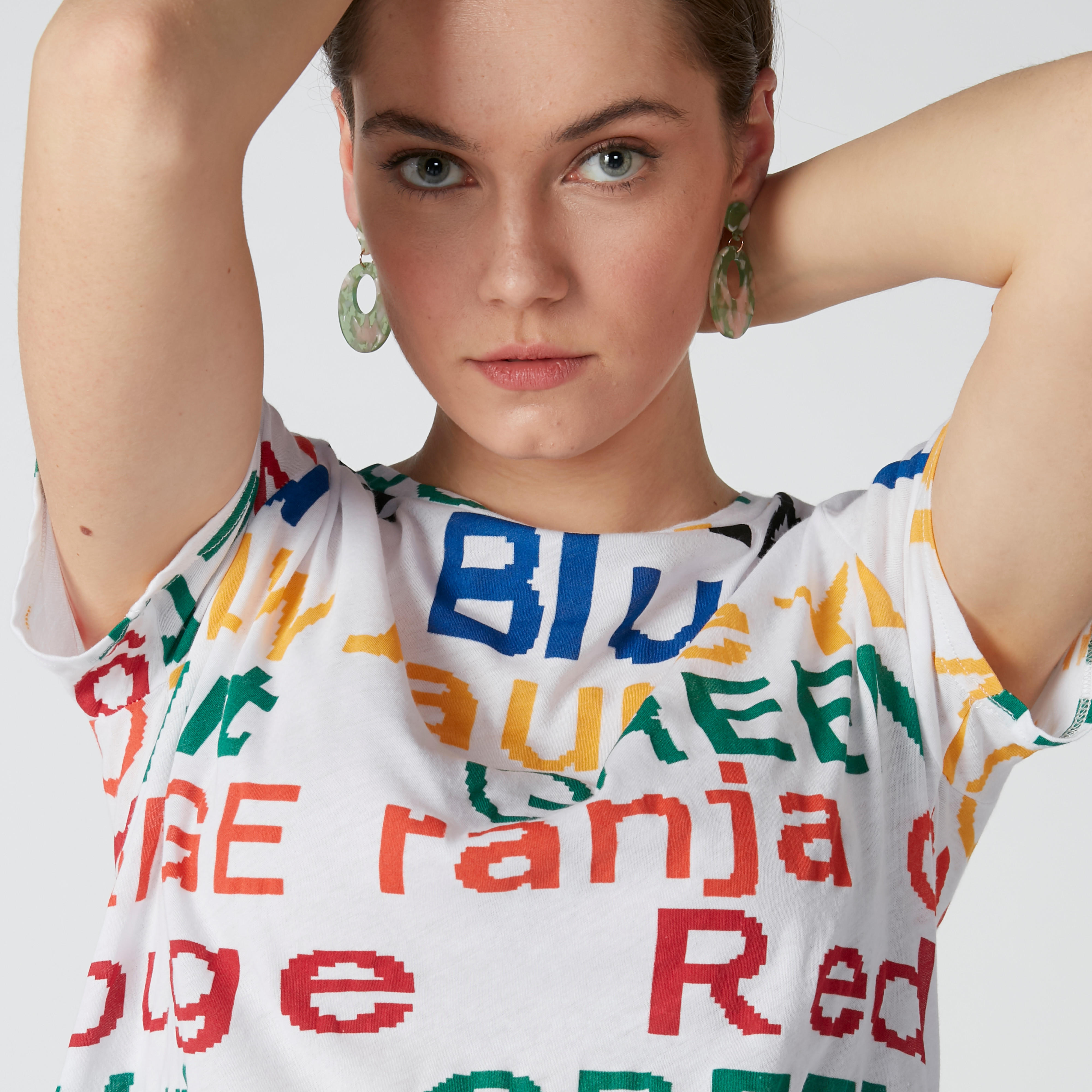 تيشيرت بياقة مستديرة وطبعات-women-clothing-tshirts-image-1