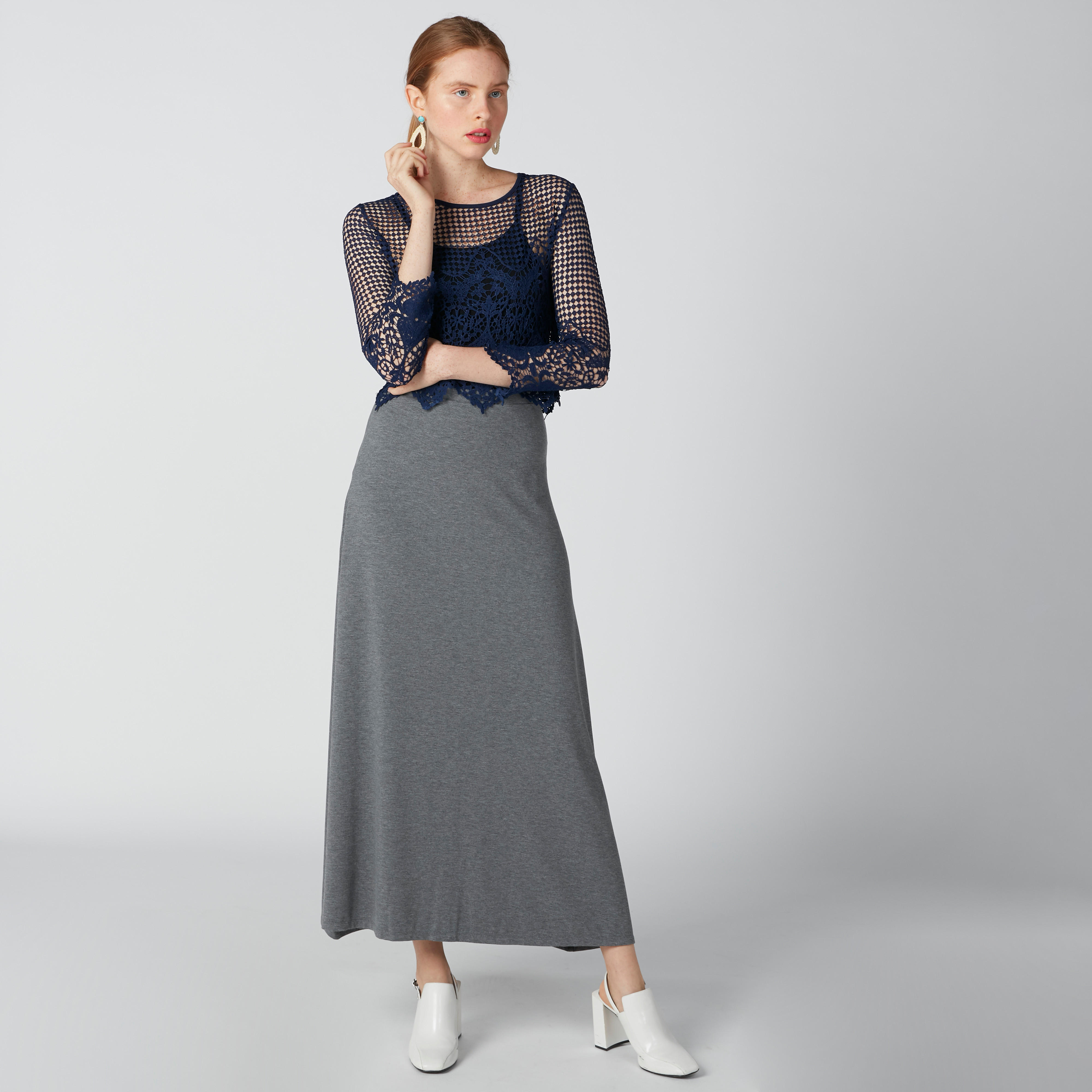 بلوزة قصيرة بأكمام بحوّاف غير مستوية وتفاصيل دانتيل-women-clothing-shirtsandblouses-blouses-image-8