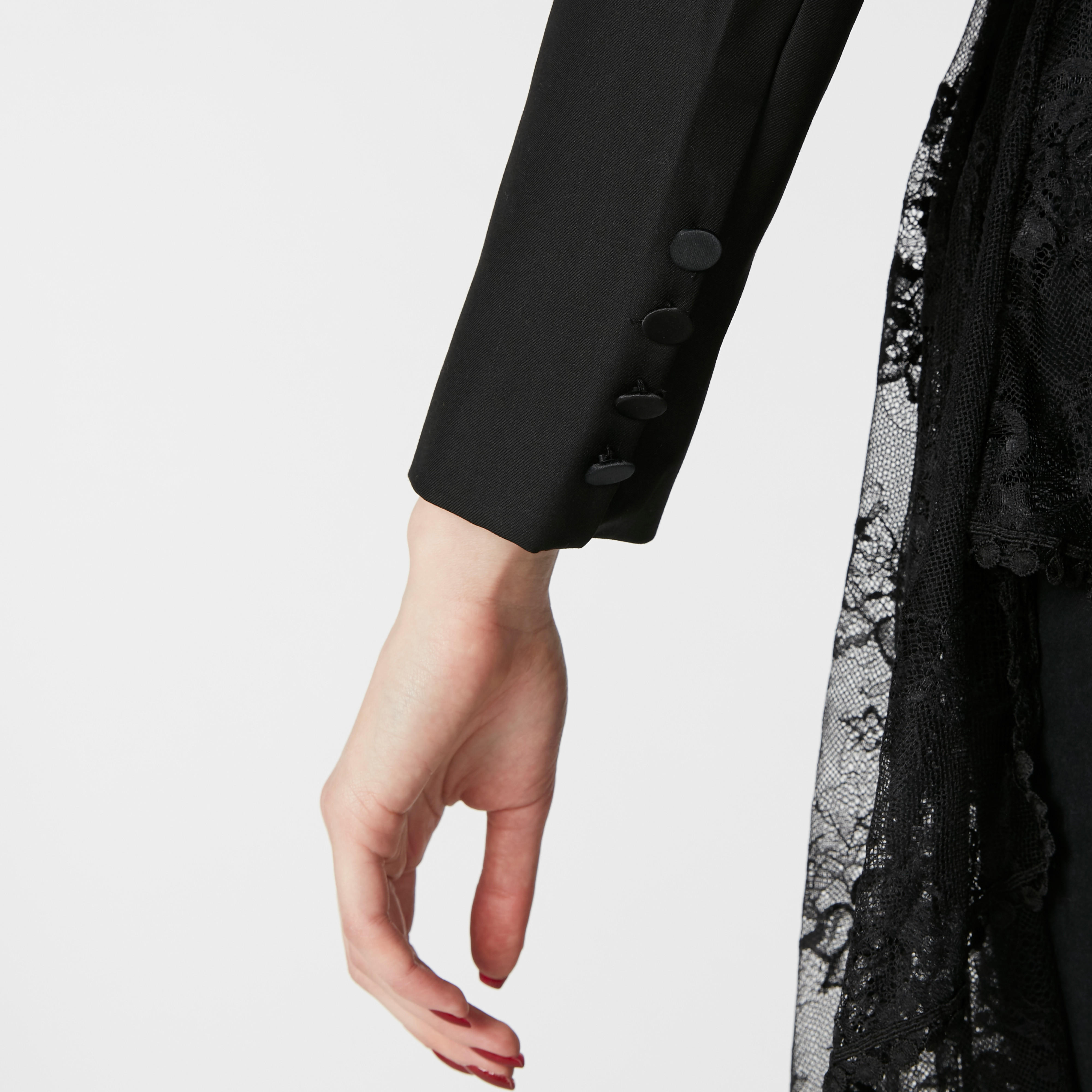جاكيت بأكمام طويلة وتفاصيل دانتيل-women-clothing-coatsandjackets-blazers-image-6