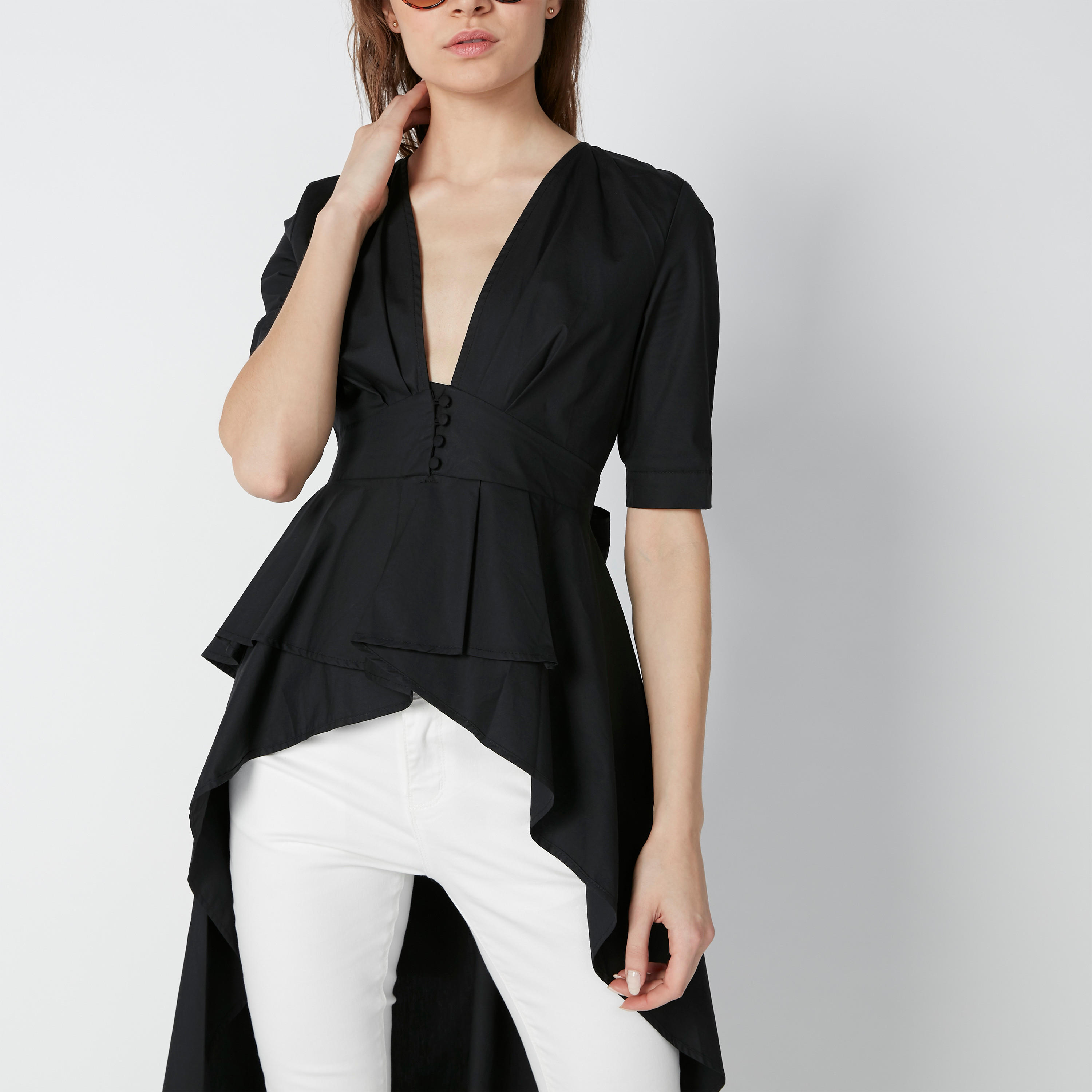 بلوزة بأكمام قصيرة وحوّاف غير مستوية وفيونكة-women-clothing-shirtsandblouses-blouses-image-12