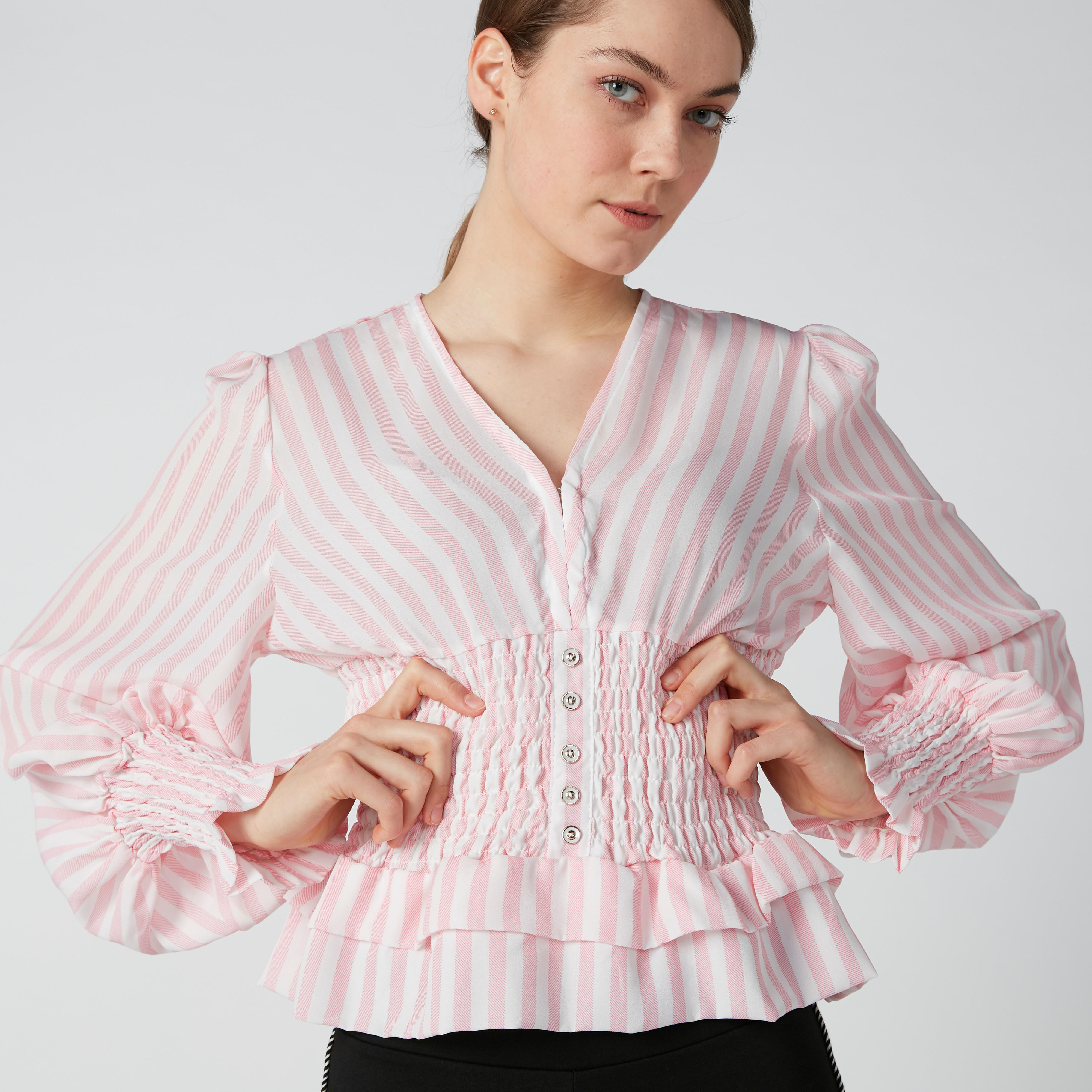 بلوزة مقلّمة بأكمام طويلة وأزرار-women-clothing-shirtsandblouses-blouses-image-5