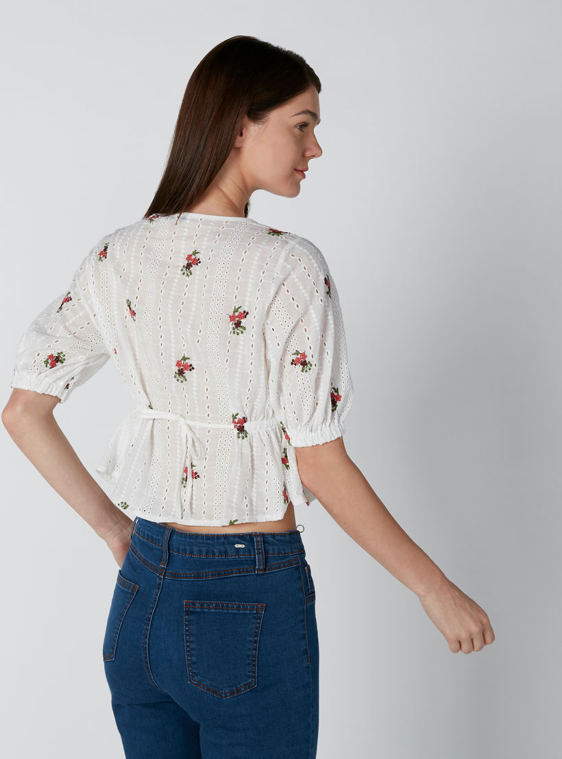 قميص مطرّز بتفاصيل شيفلي وأربطة-women-clothing-shirtsandblouses-shirts-image-2