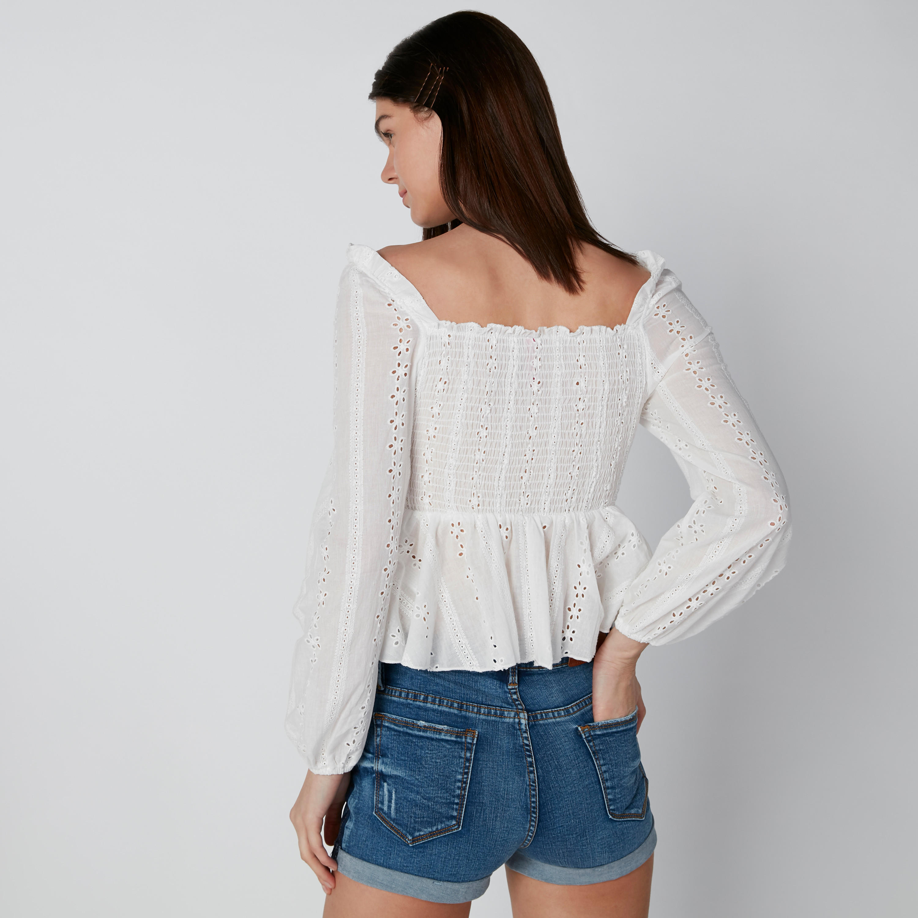 بلوزة شيفلي برباط وأكمام طويلة-women-clothing-shirtsandblouses-blouses-image-2