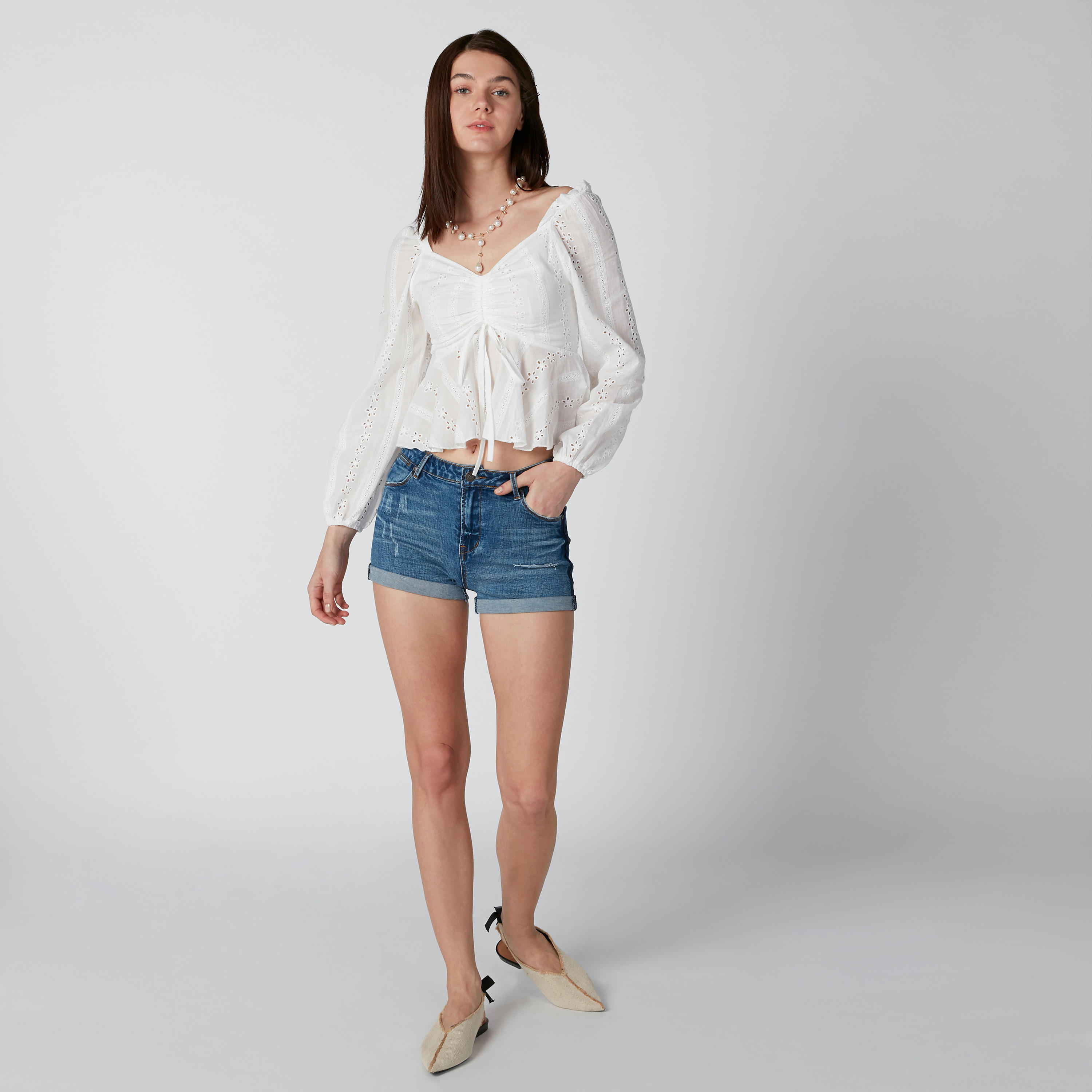 بلوزة شيفلي برباط وأكمام طويلة-women-clothing-shirtsandblouses-blouses-image-3