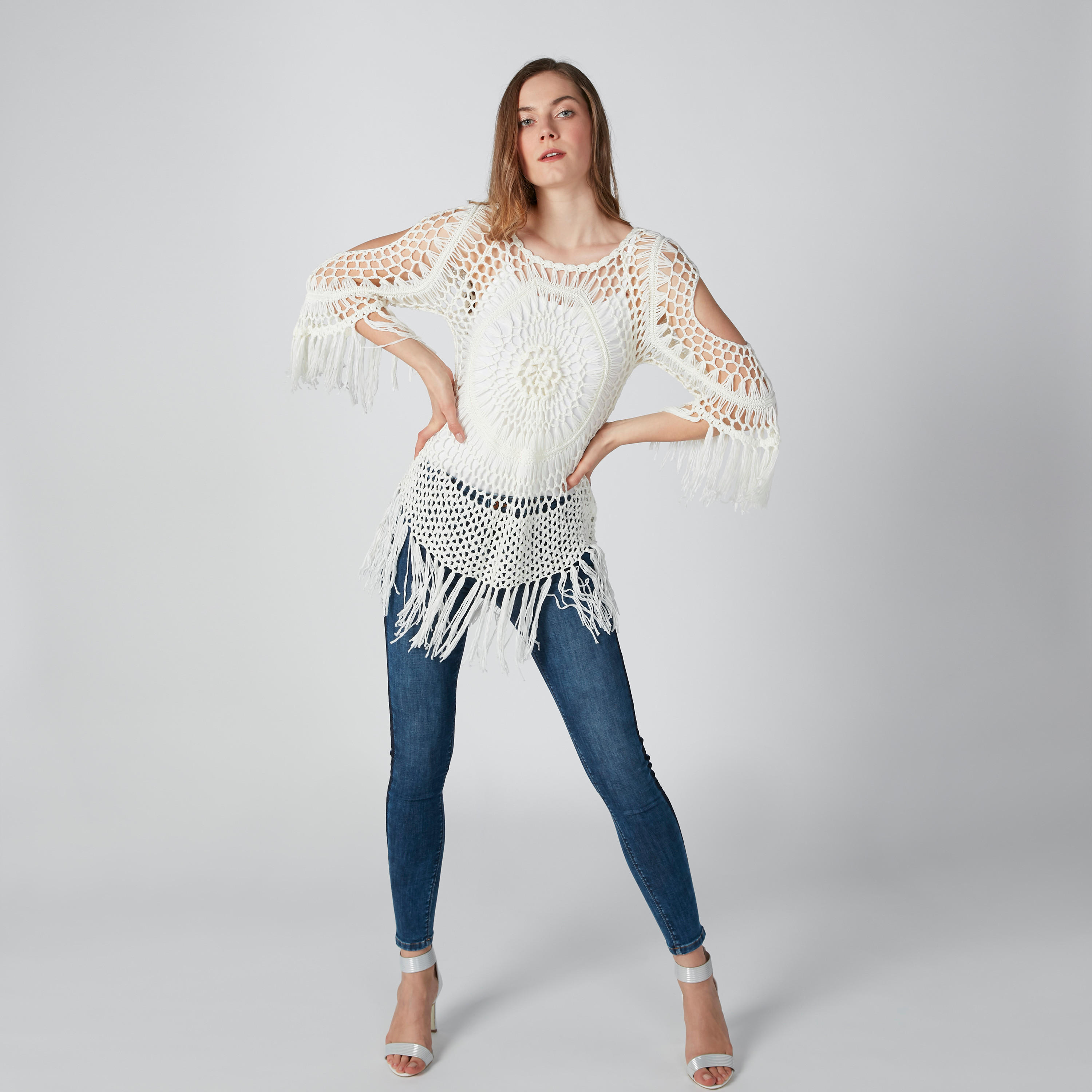 بلوزة بحر بياقة مستديرة وشرّابات-women-clothing-shirtsandblouses-blouses-image-3