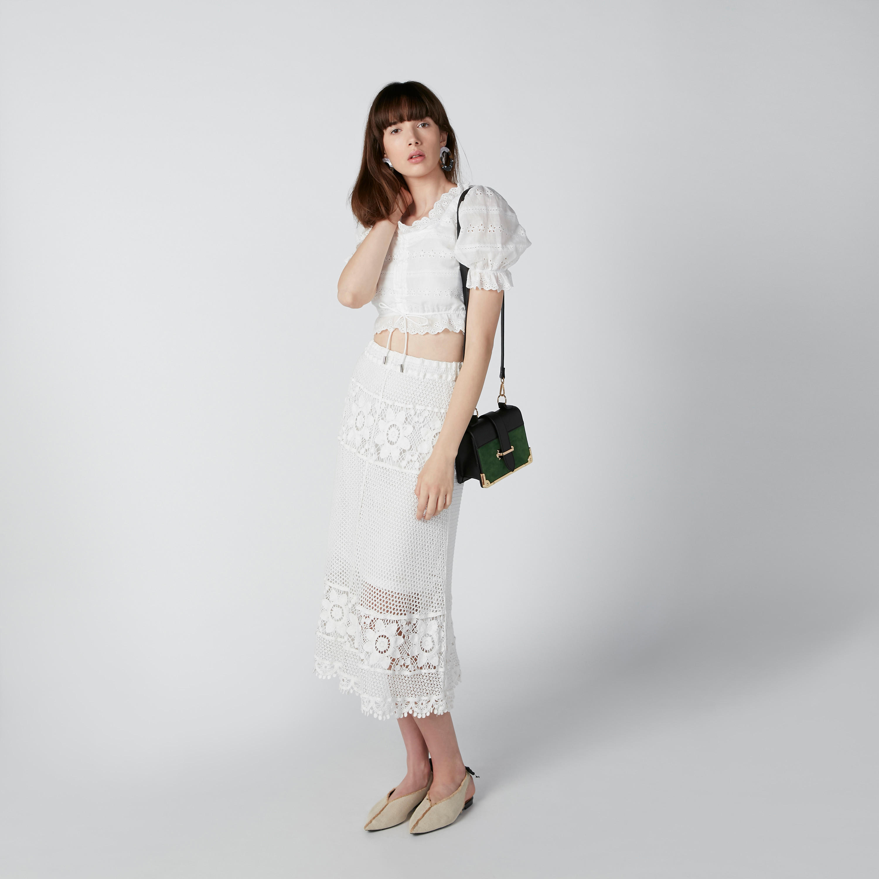 تنورة دانتيل إيه لاين متوسطة الطول بخصر مطّاطي-women-clothing-bottoms-skirts-image-1