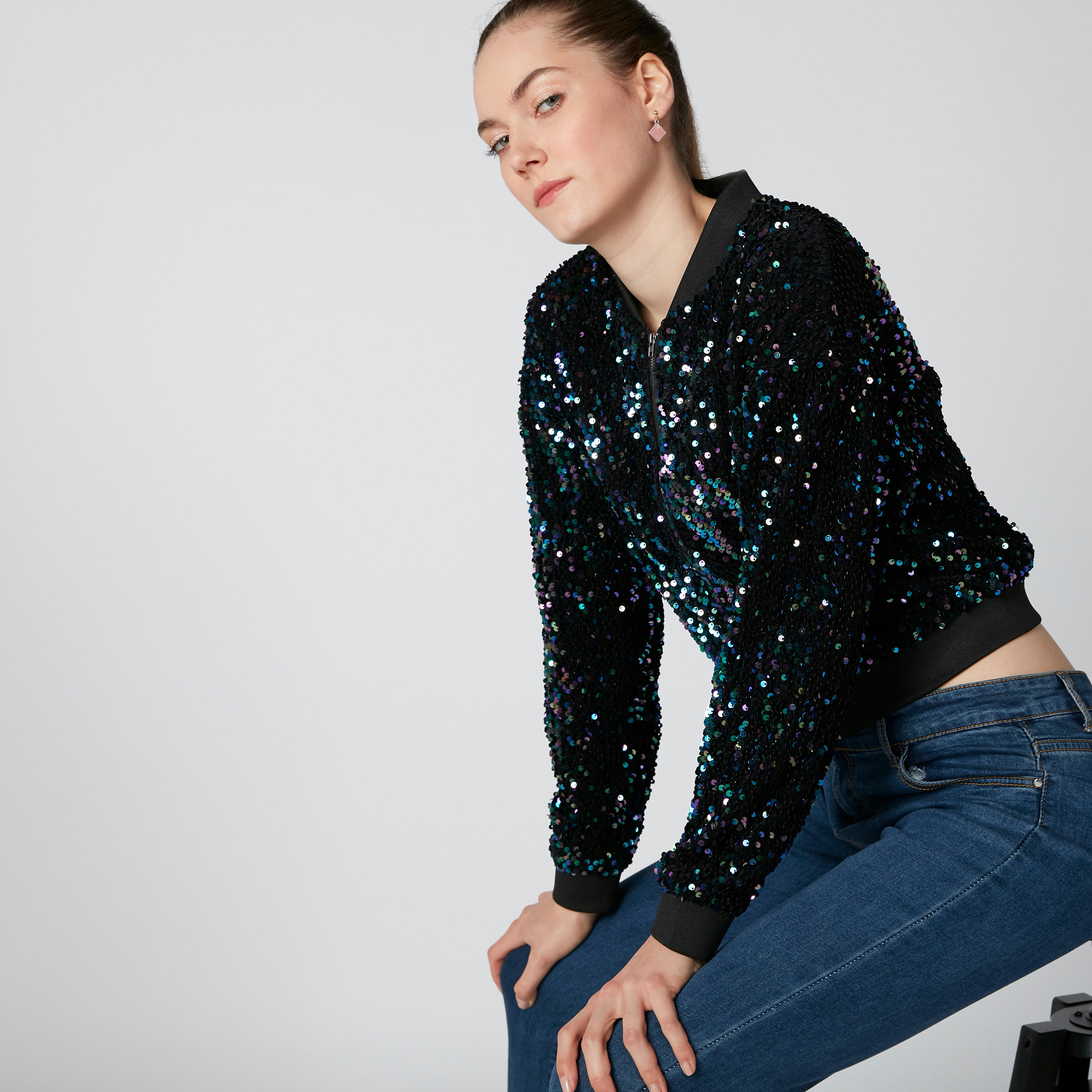 جاكيت بومبر ترتر بأكمام طويلة وسحّاب إغلاق-women-winterwear-coatsandjackets-jackets-image-6