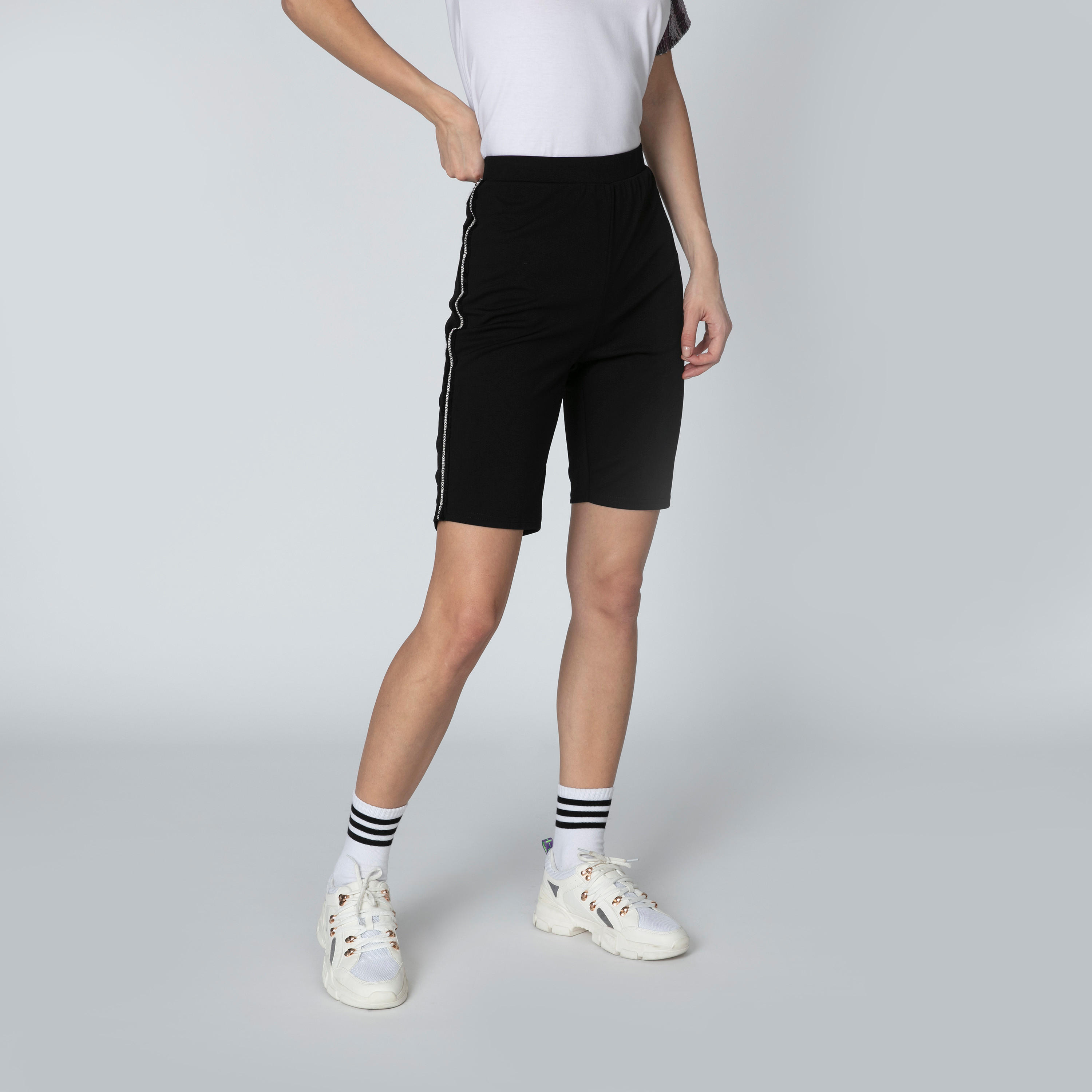 2Xtremz Skinny Fit Plain Shorts with Piping Detail and Elasticised Waistband-women-clothing-bottoms-shorts-image-3