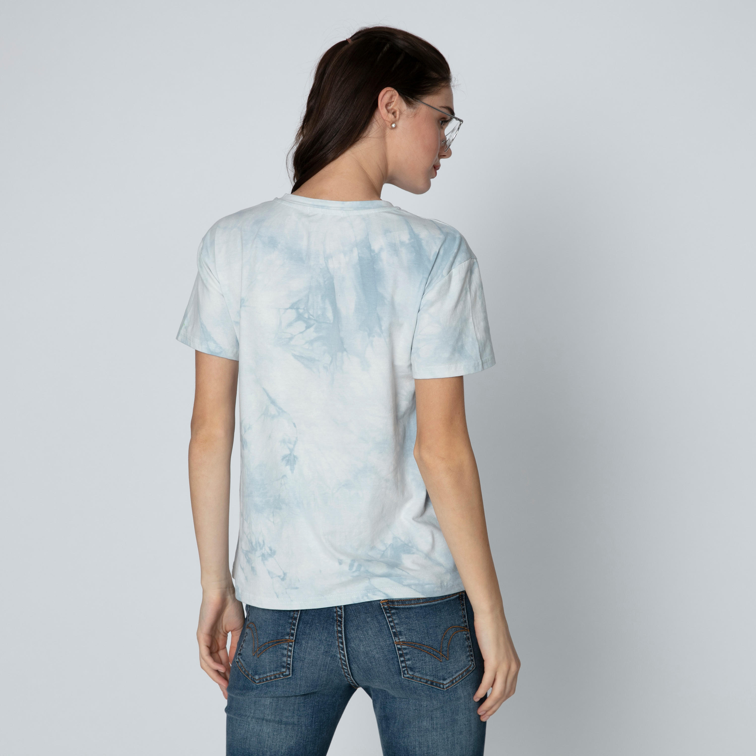 تيشيرت بياقة مستديرة وأكمام قصيرة وطبعات-women-clothing-tshirts-image-2
