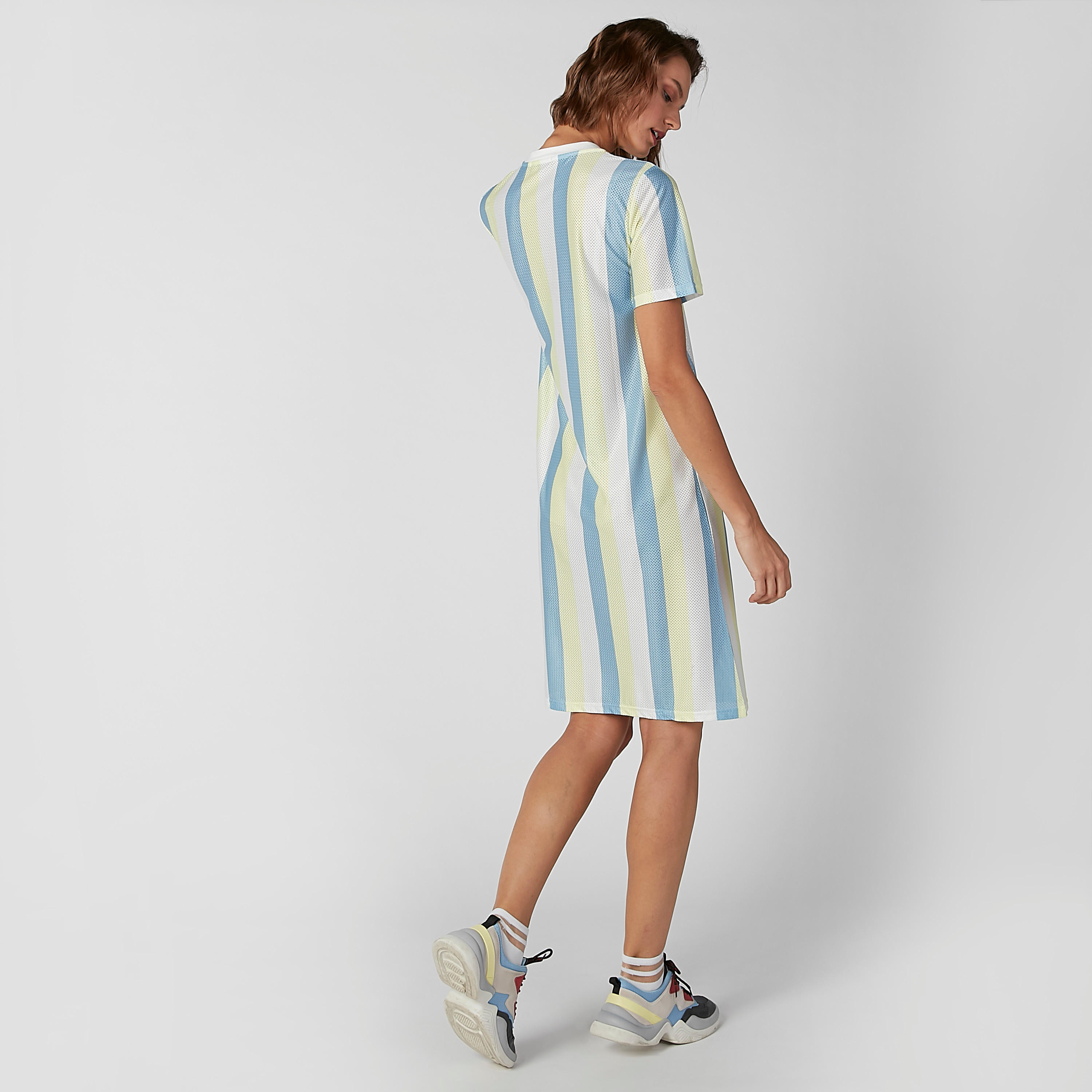 فستان تيشيرت مقلّم متوسط الطول بياقة مستديرة وأكمام قصيرة-women-clothing-dresses-image-4