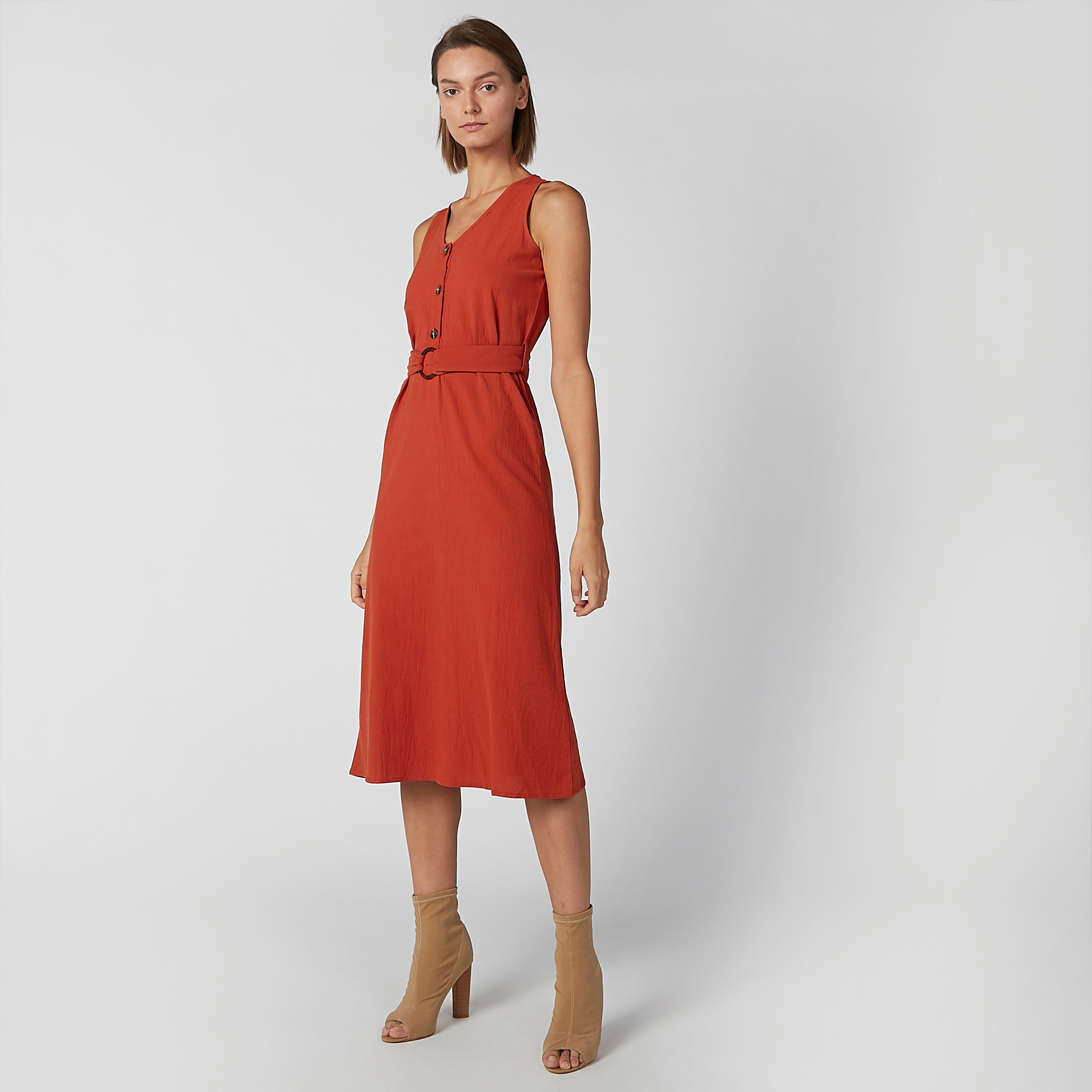 فستان سادة إيه لاين متوسط الطول دون أكمام بياقة V وحزام-women-clothing-dresses-image-4