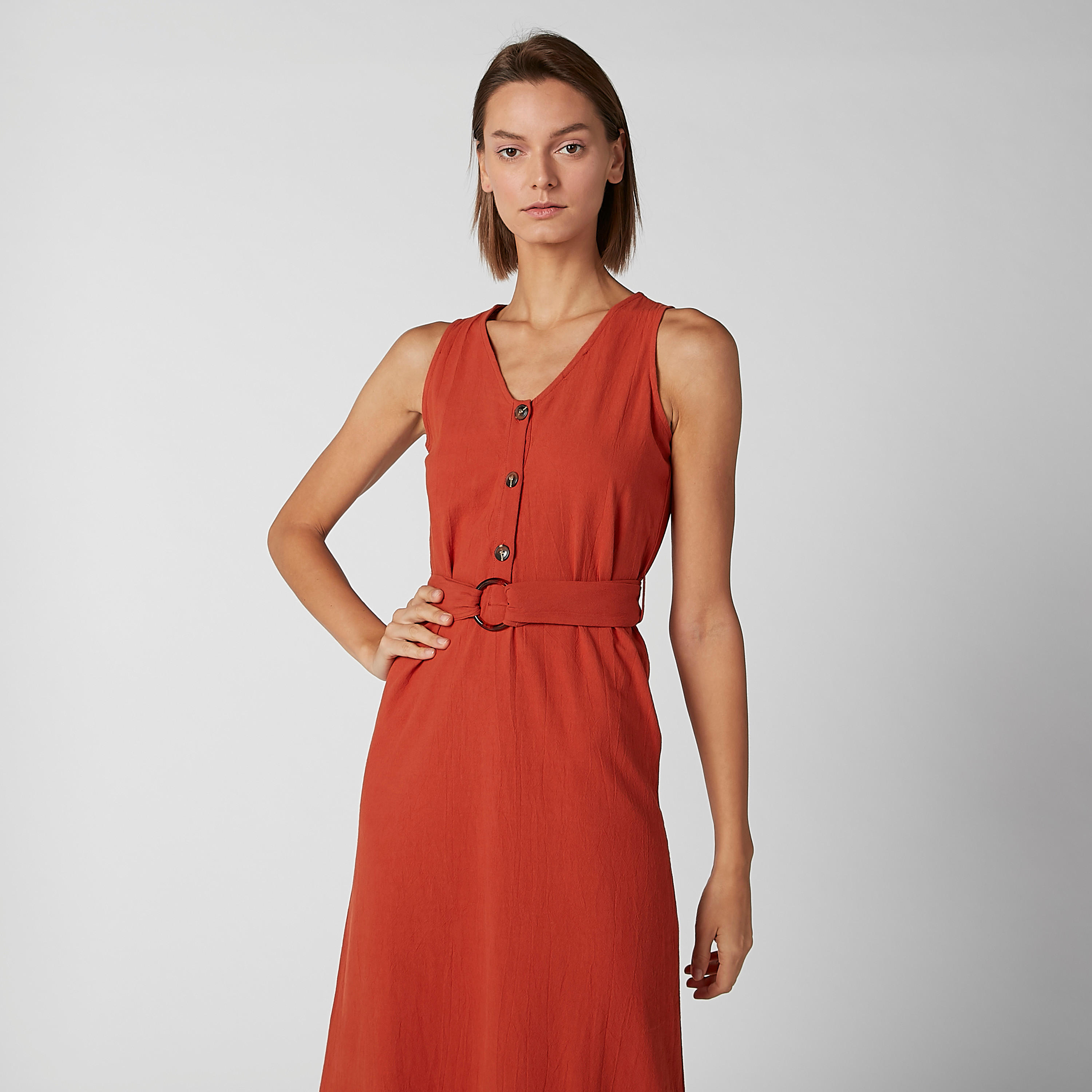 فستان سادة إيه لاين متوسط الطول دون أكمام بياقة V وحزام-women-clothing-dresses-image-5