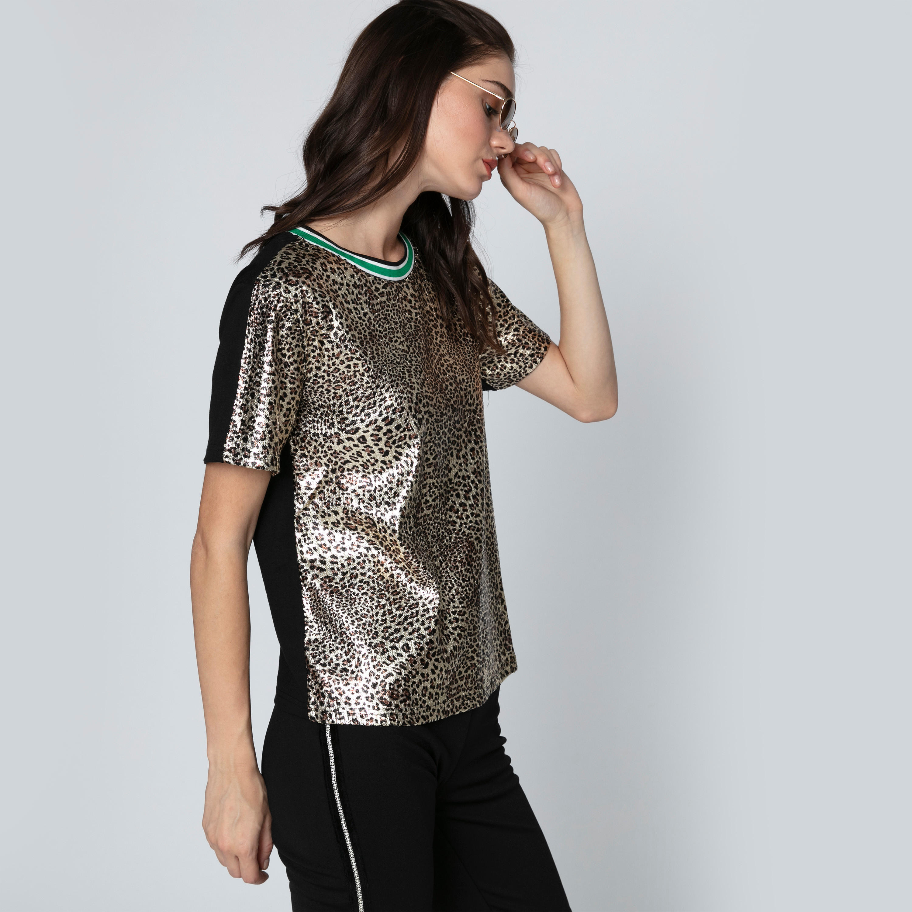 تيشيرت بياقة مستديرة وأكمام قصيرة وطبعات حيوانات-women-clothing-tshirts-image-4