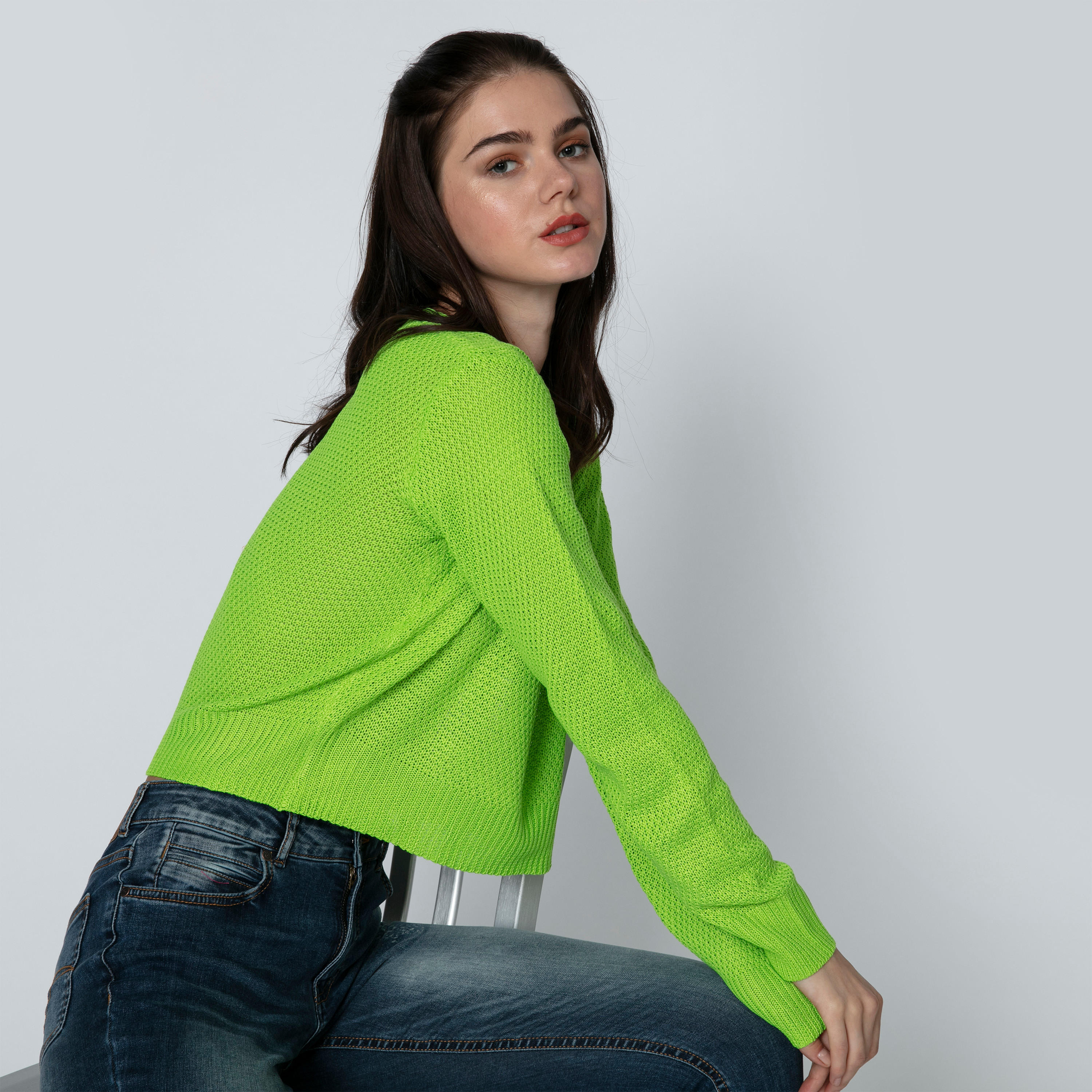 جامبر بارز الملمس بياقة V وأكمام طويلة-women-clothing-cardigansandjumpers-jumpers-image-2