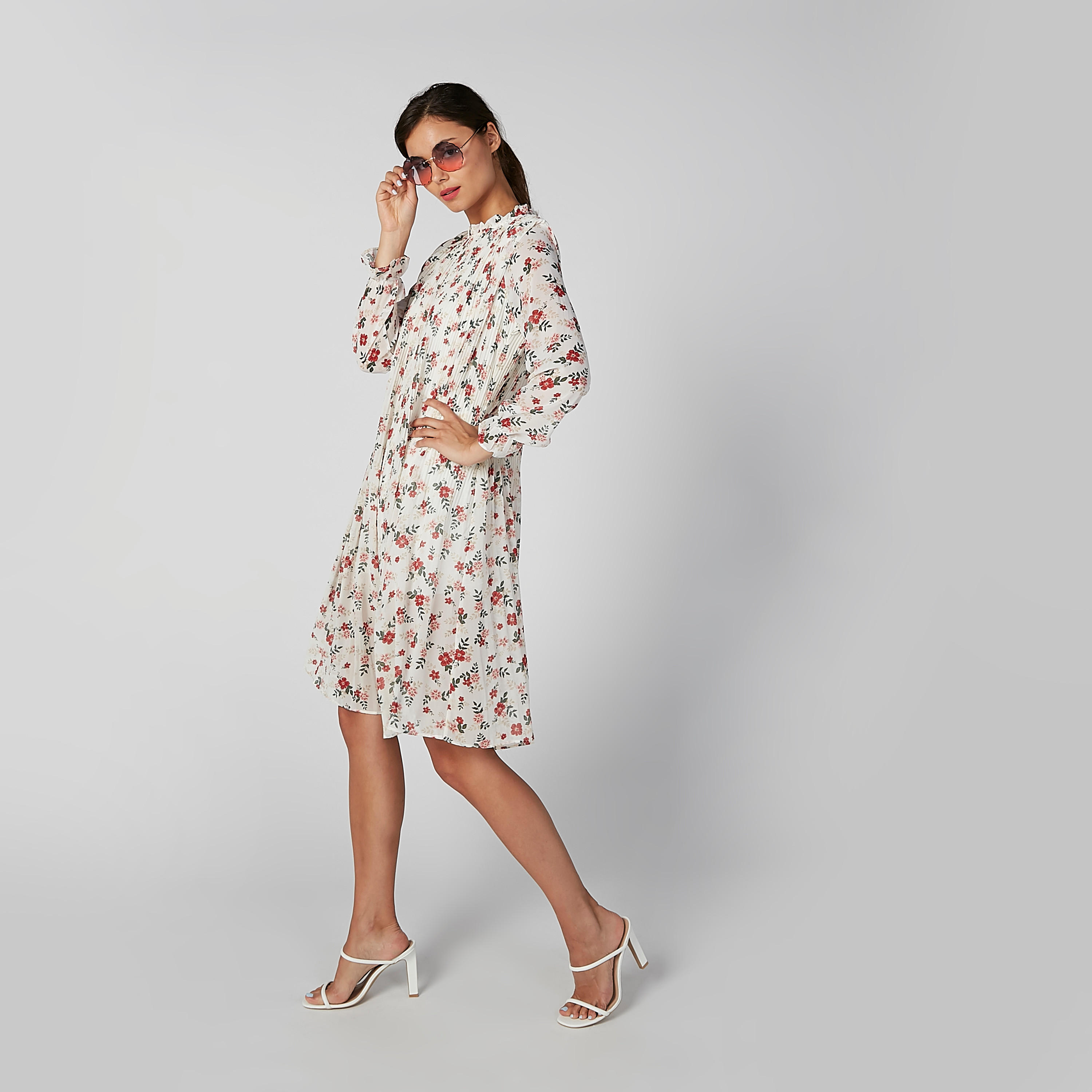فستان واسع متوسط الطول بياقة كشكش وطبعات زهرية من تو إكستريمز-women-clothing-dresses-image-1