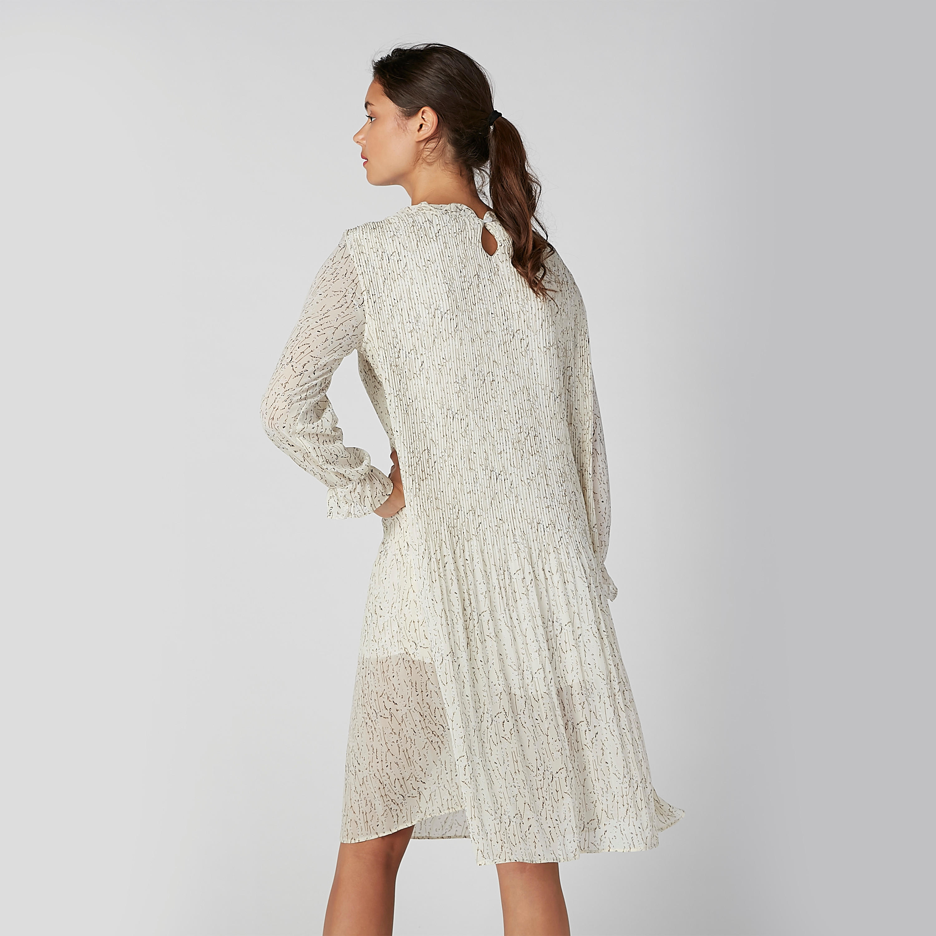 فستان واسع متوسط الطول بياقة كشكش وطبعات من تو إكستريمز-women-clothing-dresses-image-2