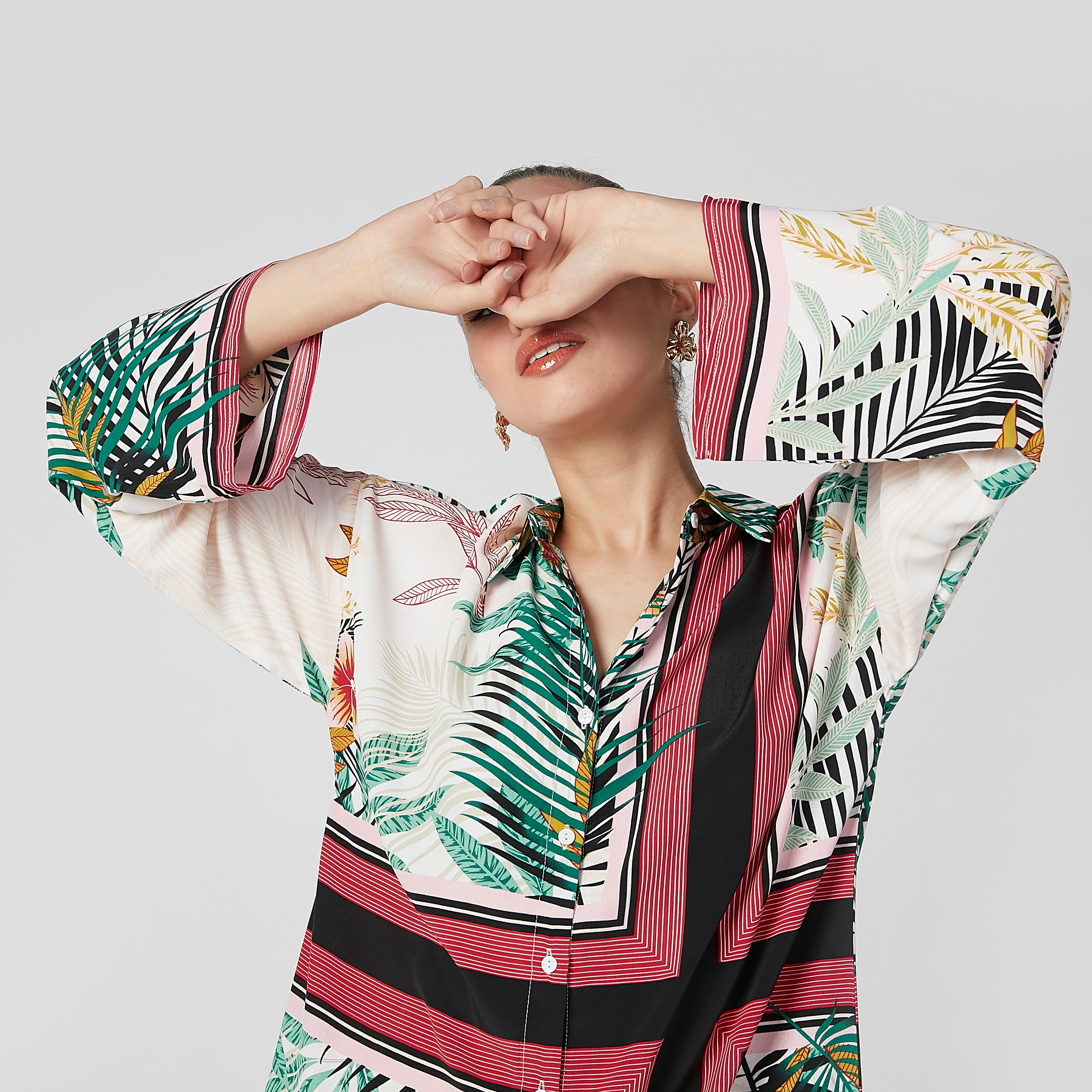 فستان قميص متوسط الطول بأكمام طويلة وأزرار وطبعات-women-clothing-dresses-image-4