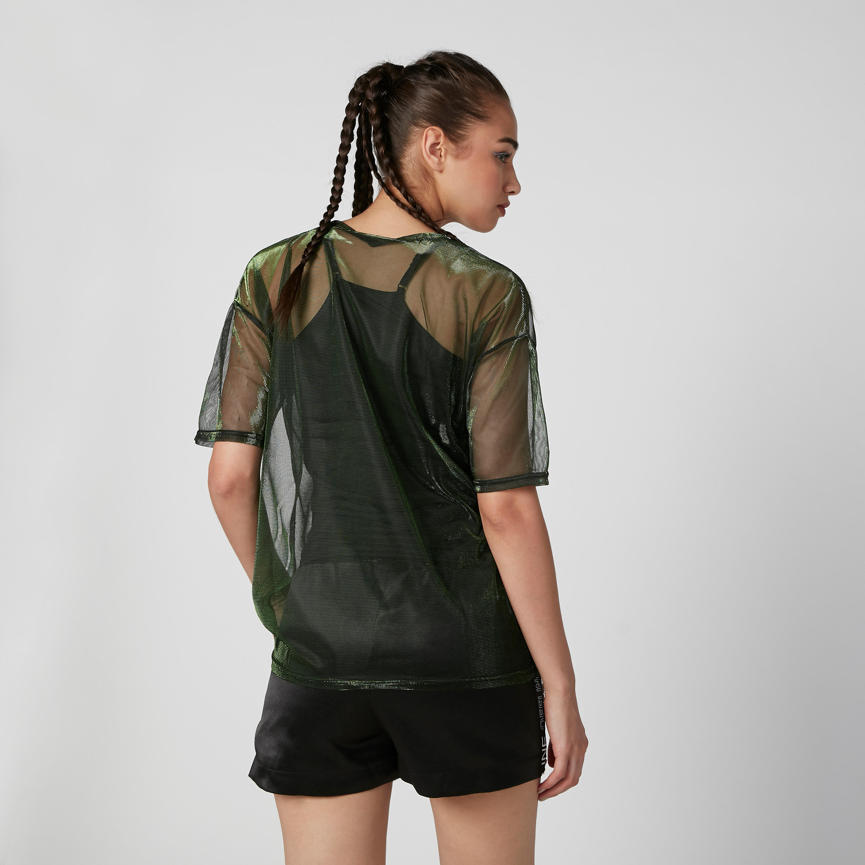 تيشيرت بارز الملمس بقصّة واسعة وياقة مستديرة وأكمام قصيرة-women-clothing-tshirts-image-3