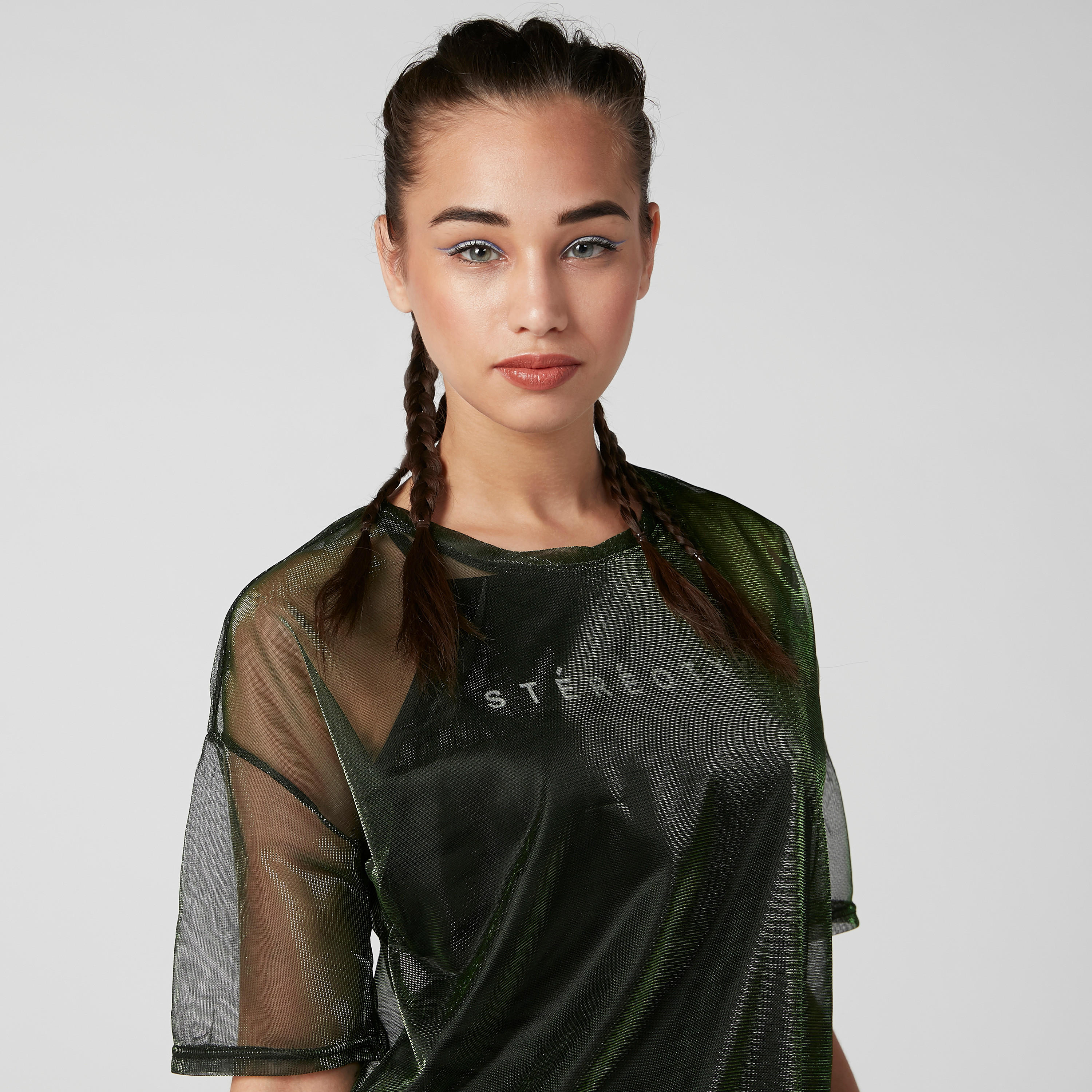 تيشيرت بارز الملمس بقصّة واسعة وياقة مستديرة وأكمام قصيرة-women-clothing-tshirts-image-4