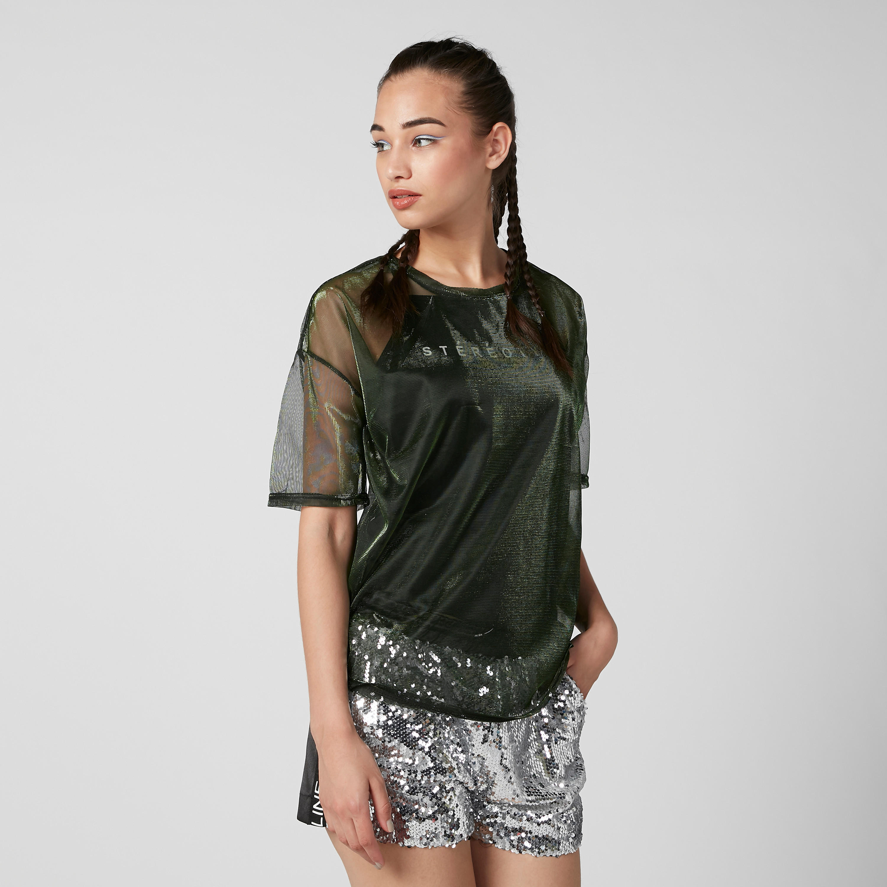 تيشيرت بارز الملمس بقصّة واسعة وياقة مستديرة وأكمام قصيرة-women-clothing-tshirts-image-5